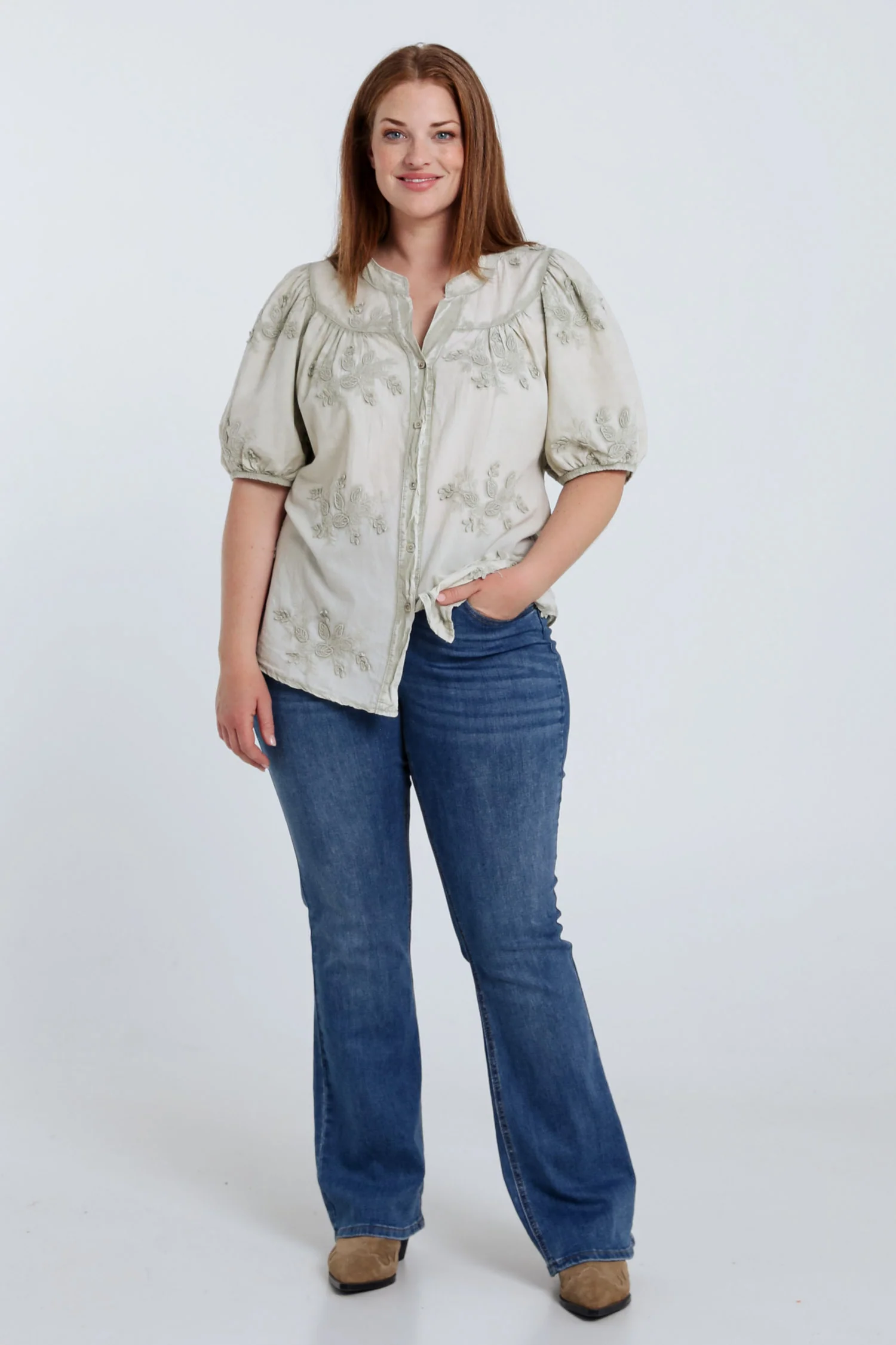 Blouse en coton avec fleurs brodées - Image 9