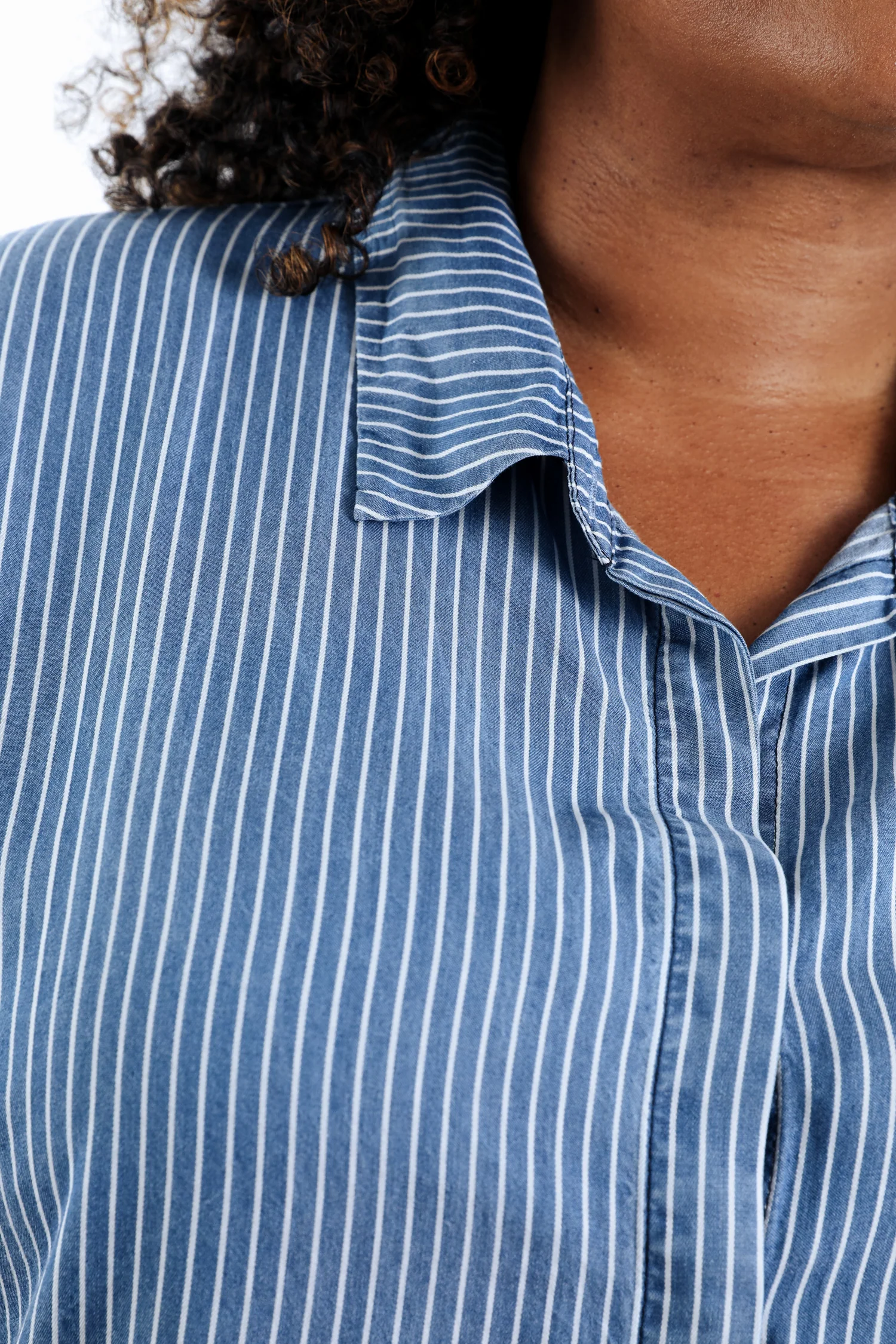 Blouse en tencel rayée - Image 6