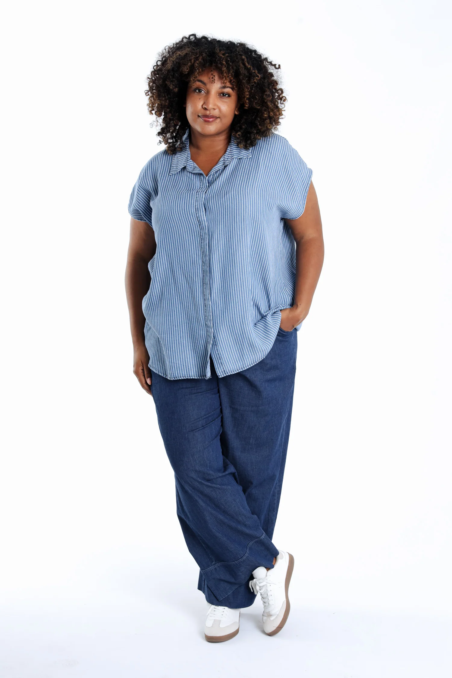 Blouse en tencel rayée - Image 9