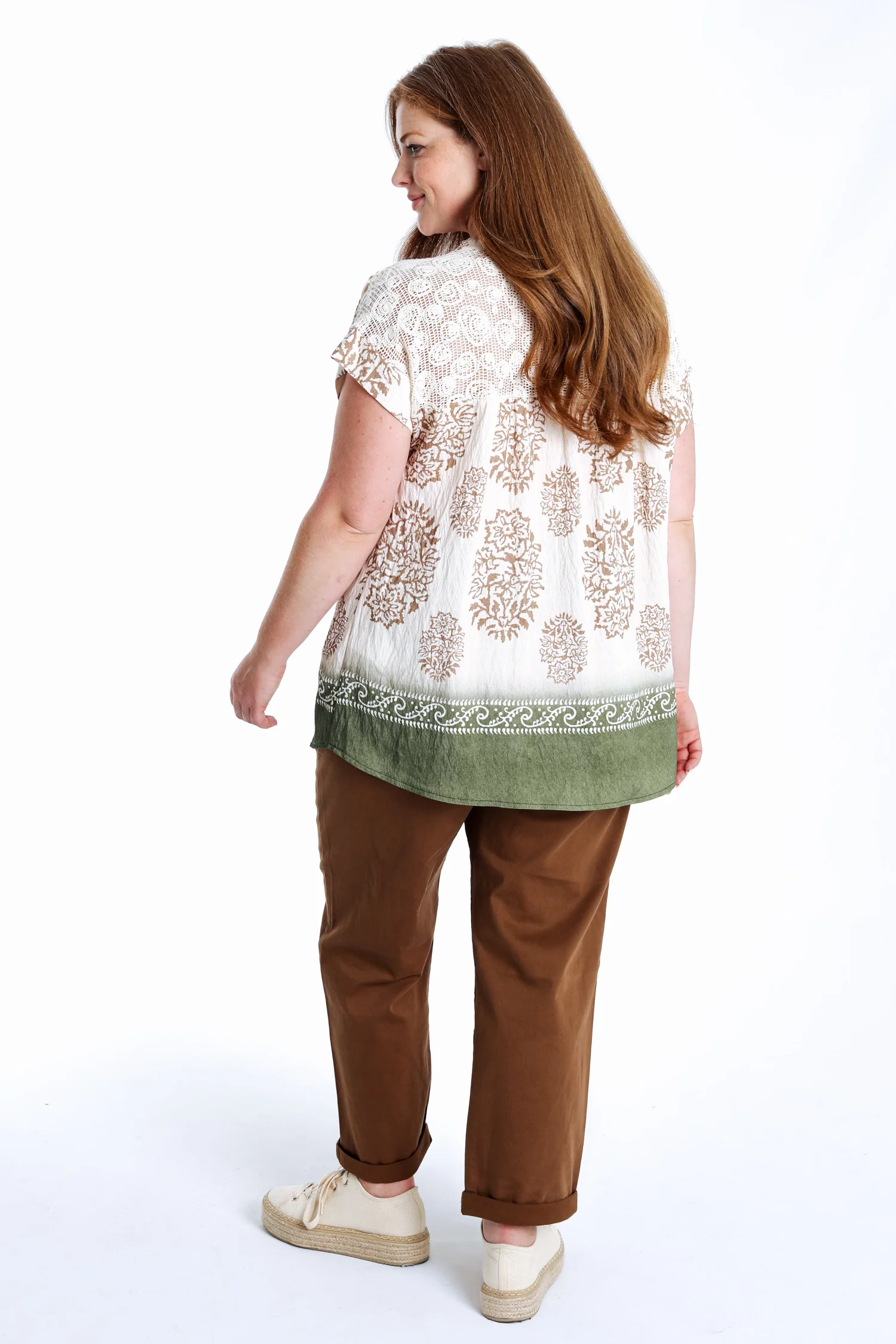 Blouse en viscose imprimé cachemire avec dos filet - Image 2