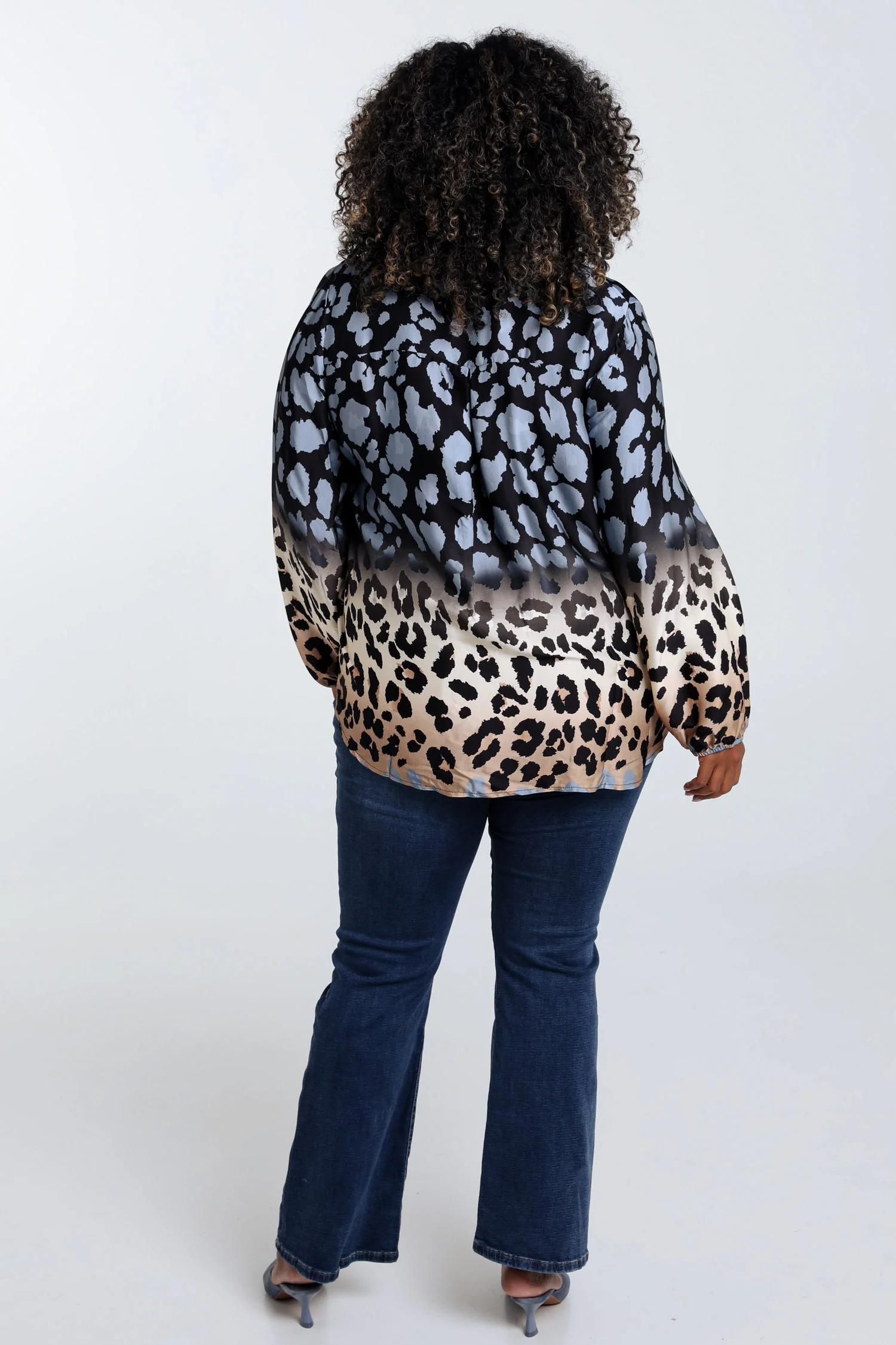 Blouse en viscose imprimé peu de bête - Image 2