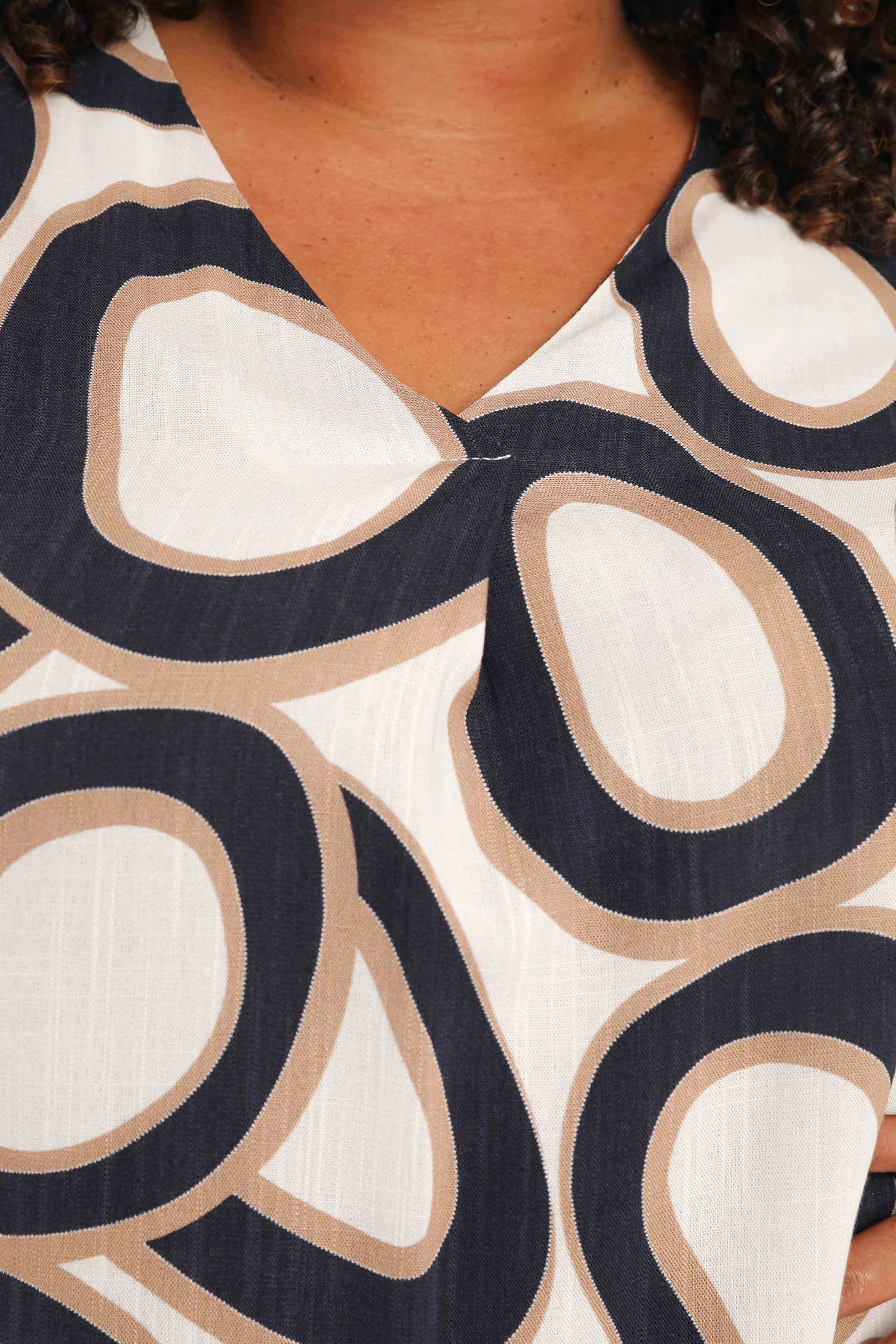 Blouse imprimé ronds graphiques - Image 4