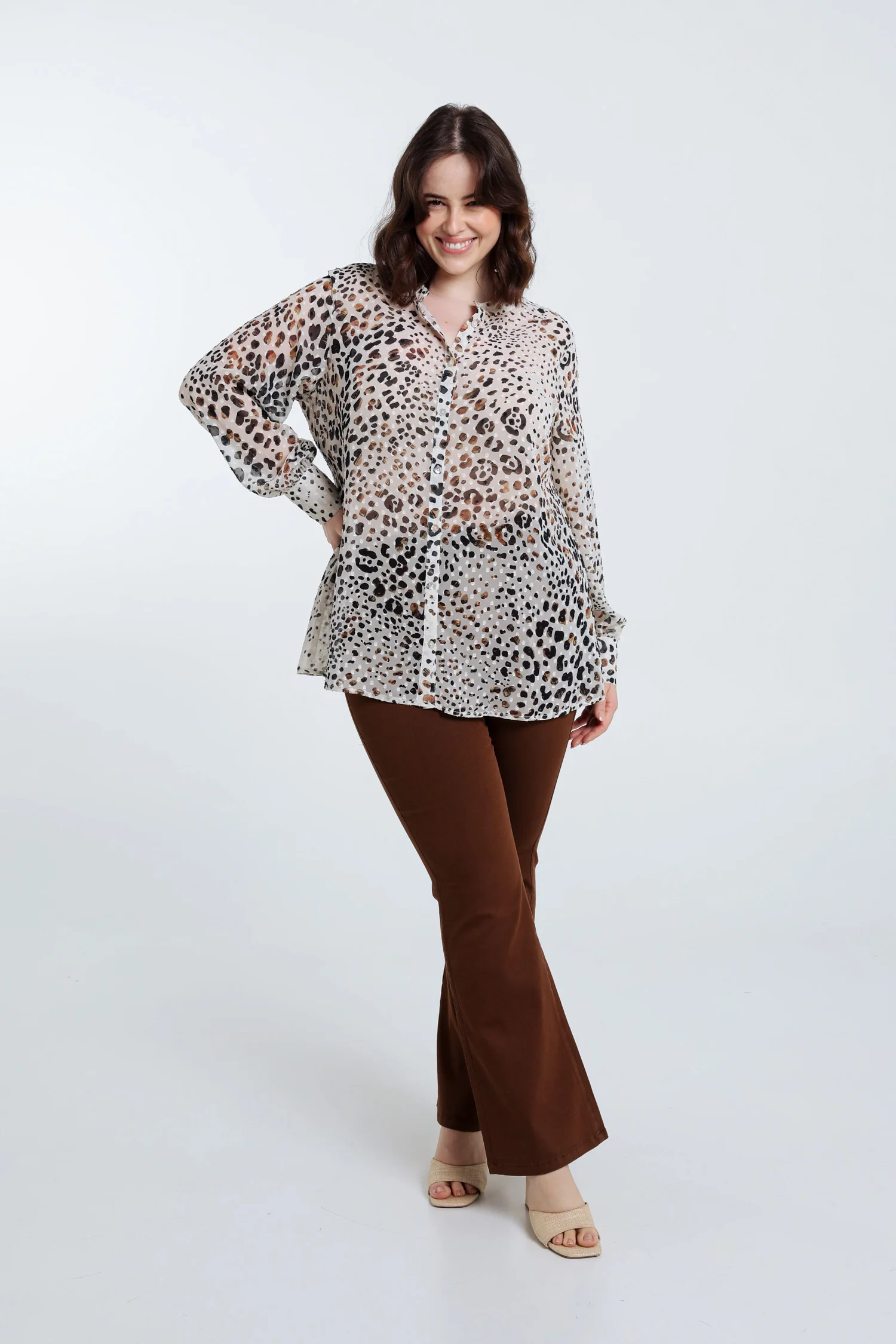 Blouse peau de bête avec plumetis - Image 8