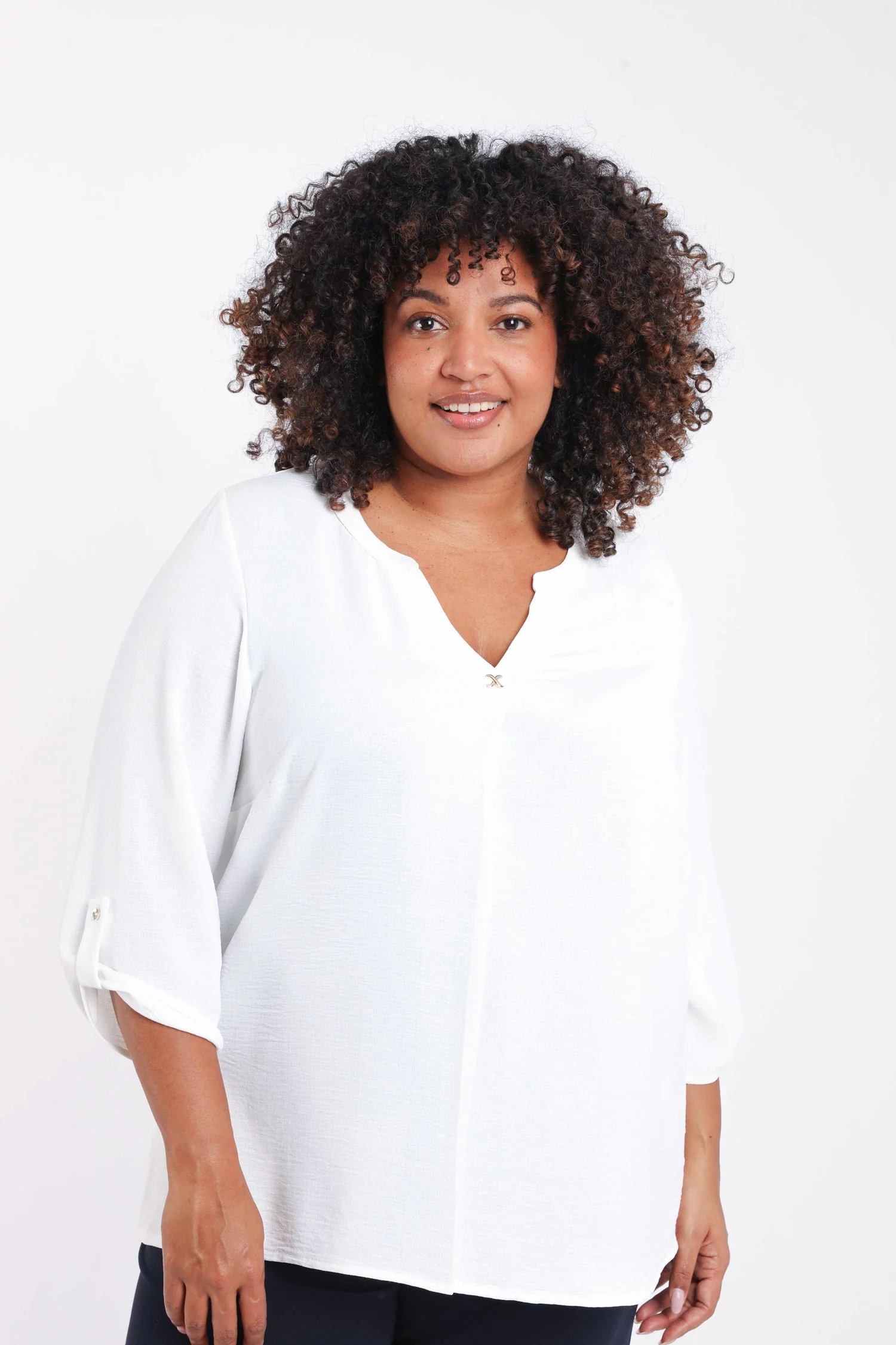 Blouse unie détail bijoux