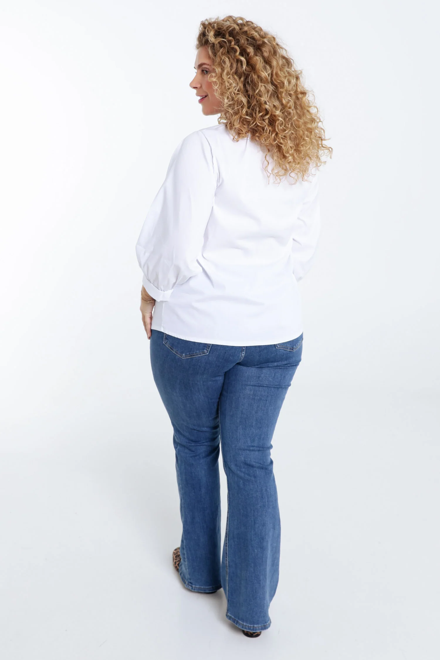 Chemise en coton unie avec écussons - Image 2