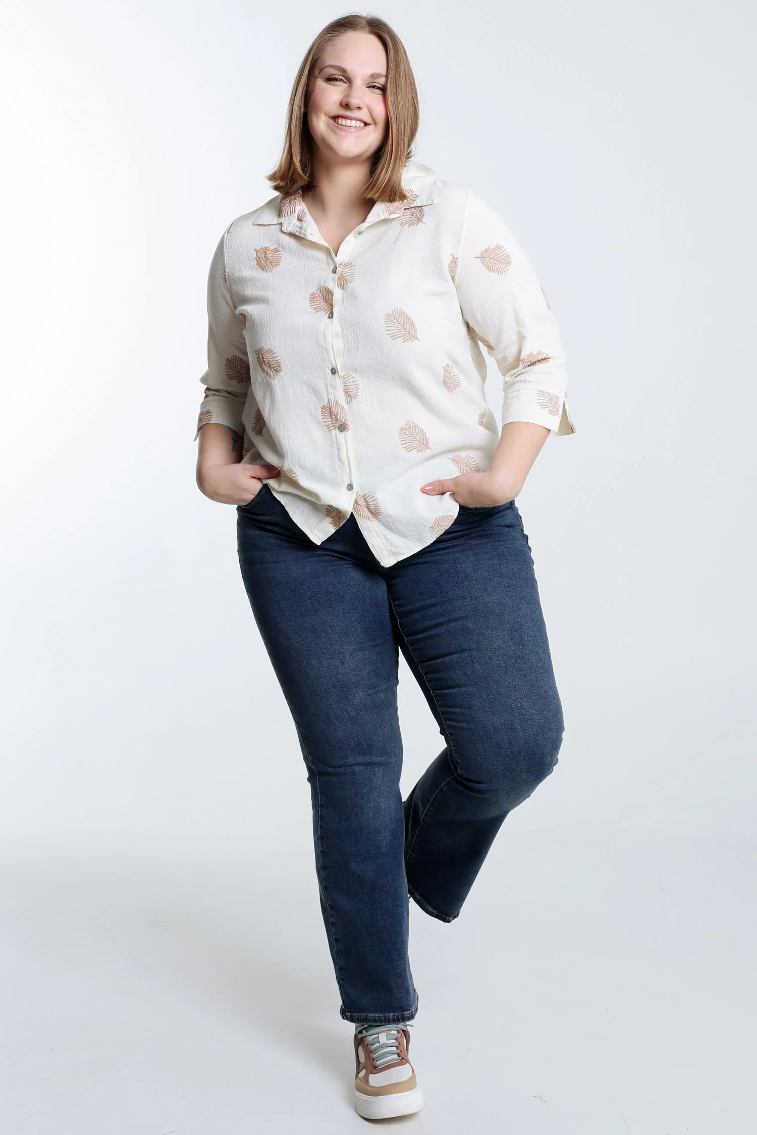 Chemise en coton unie avec feuilles brodées - Image 31
