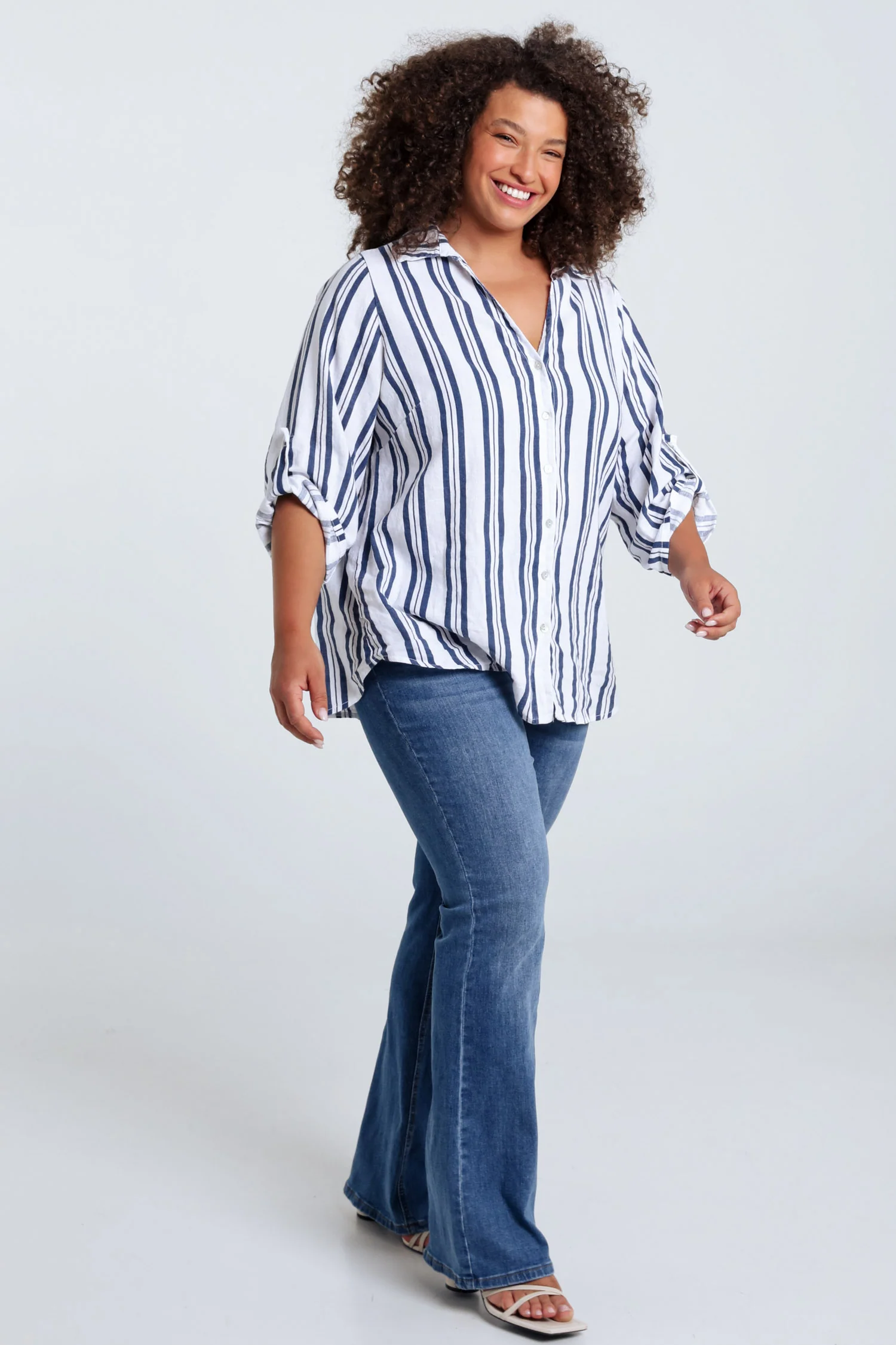 Chemise en lin avec rayures - Image 8