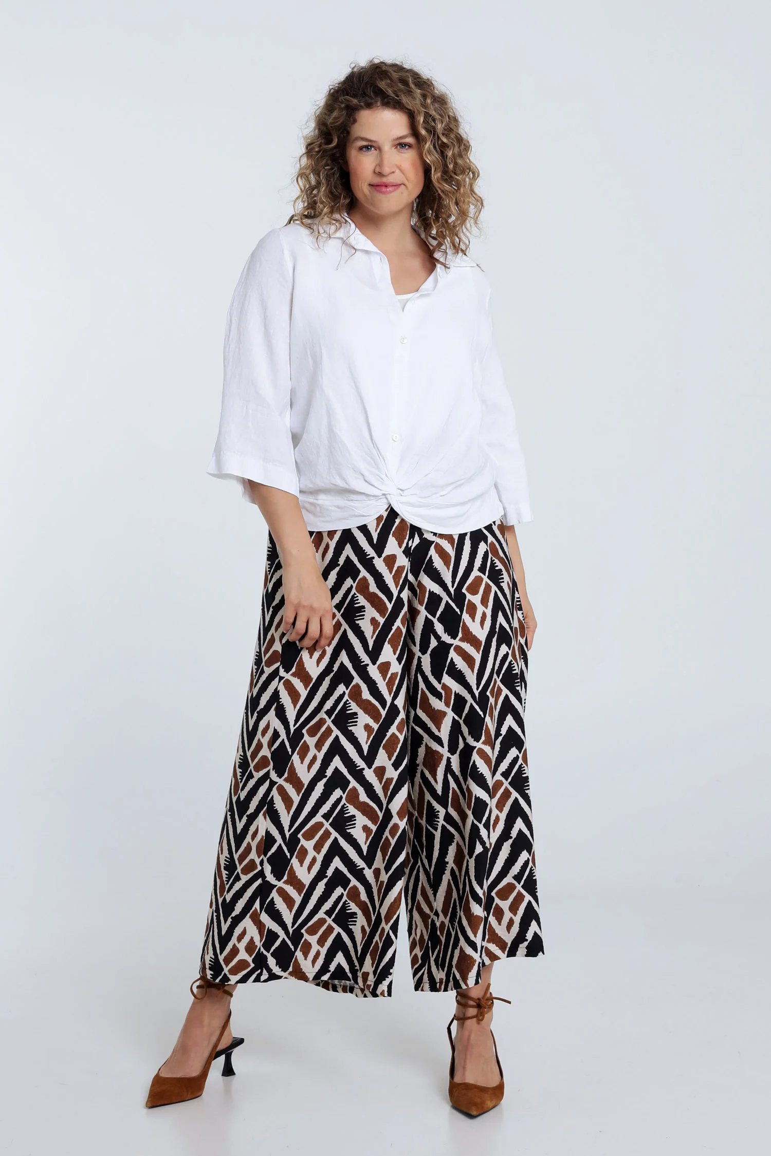 Chemise en lin unie avec noeud - Image 7