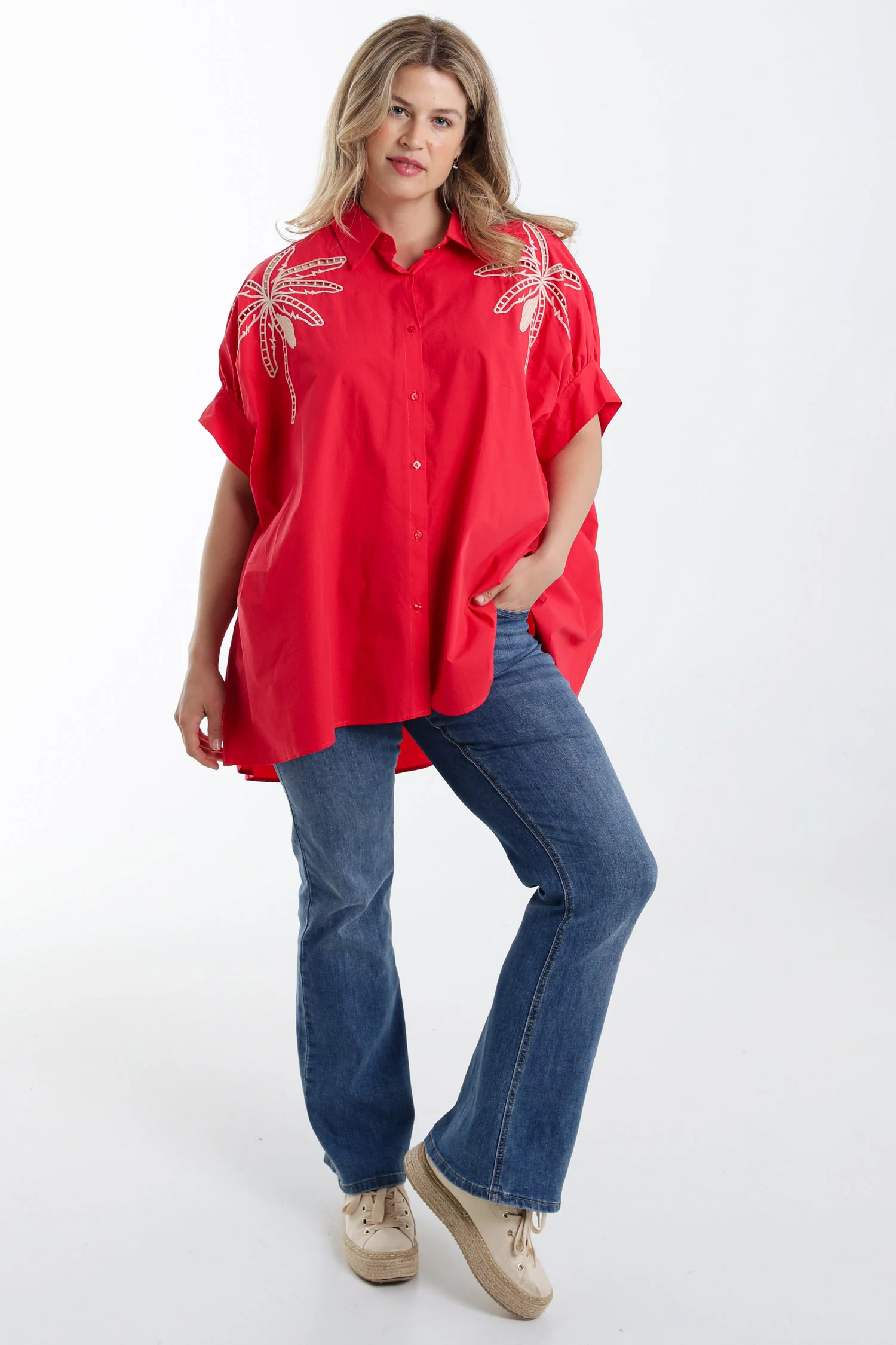Chemise oversize en coton unie avec broderies - Image 7