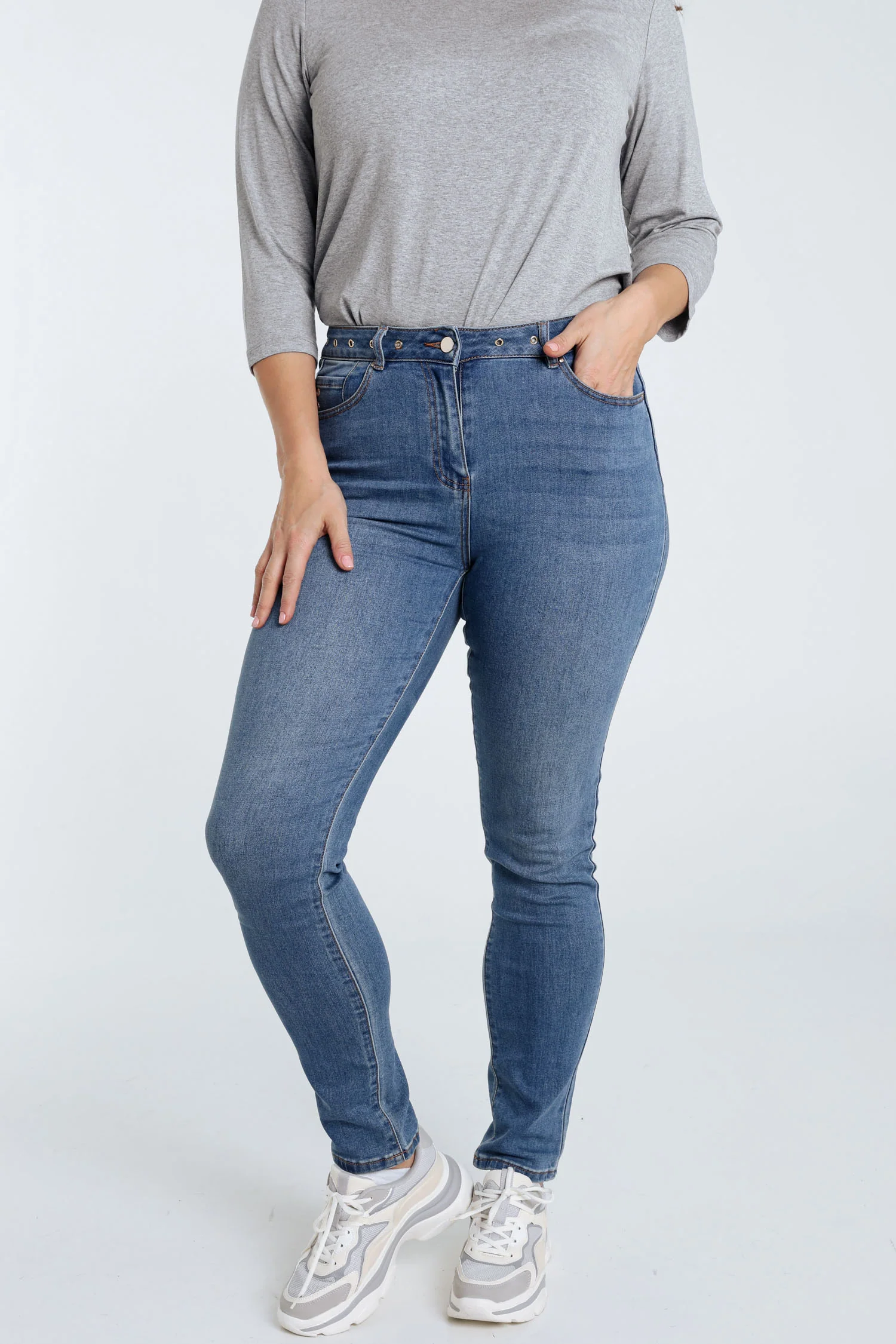 Jean slim Louise L32 œillets