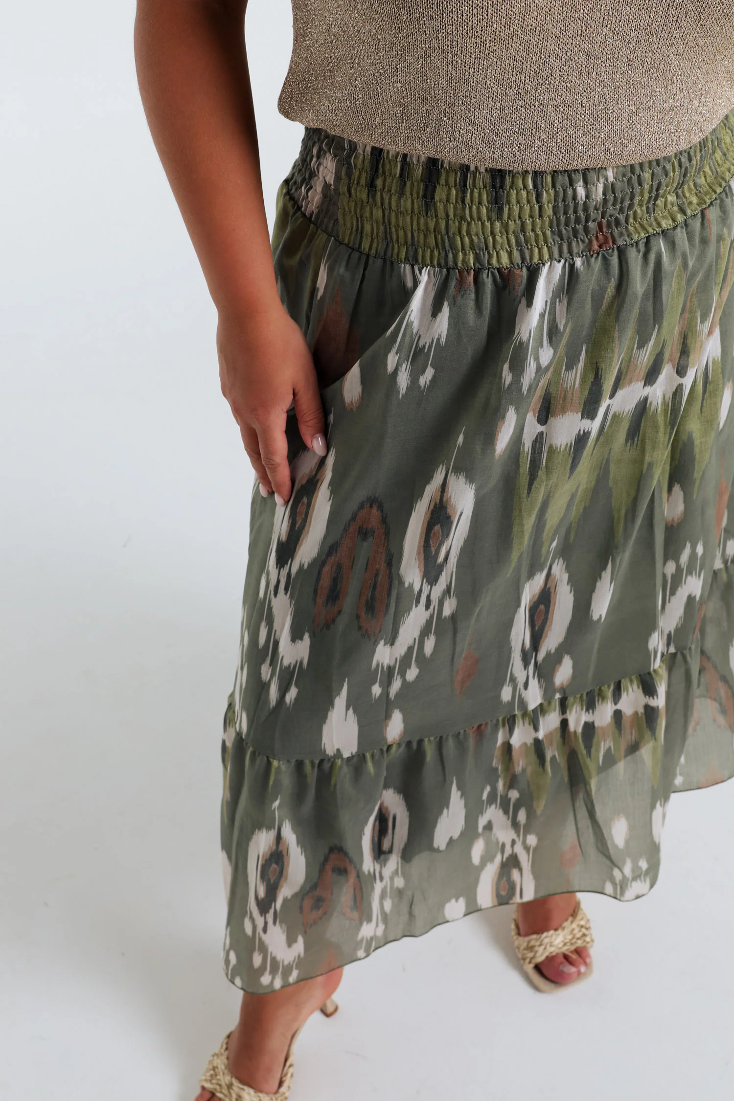 Jupe mi-longue en viscose imprimé etnique - Image 5