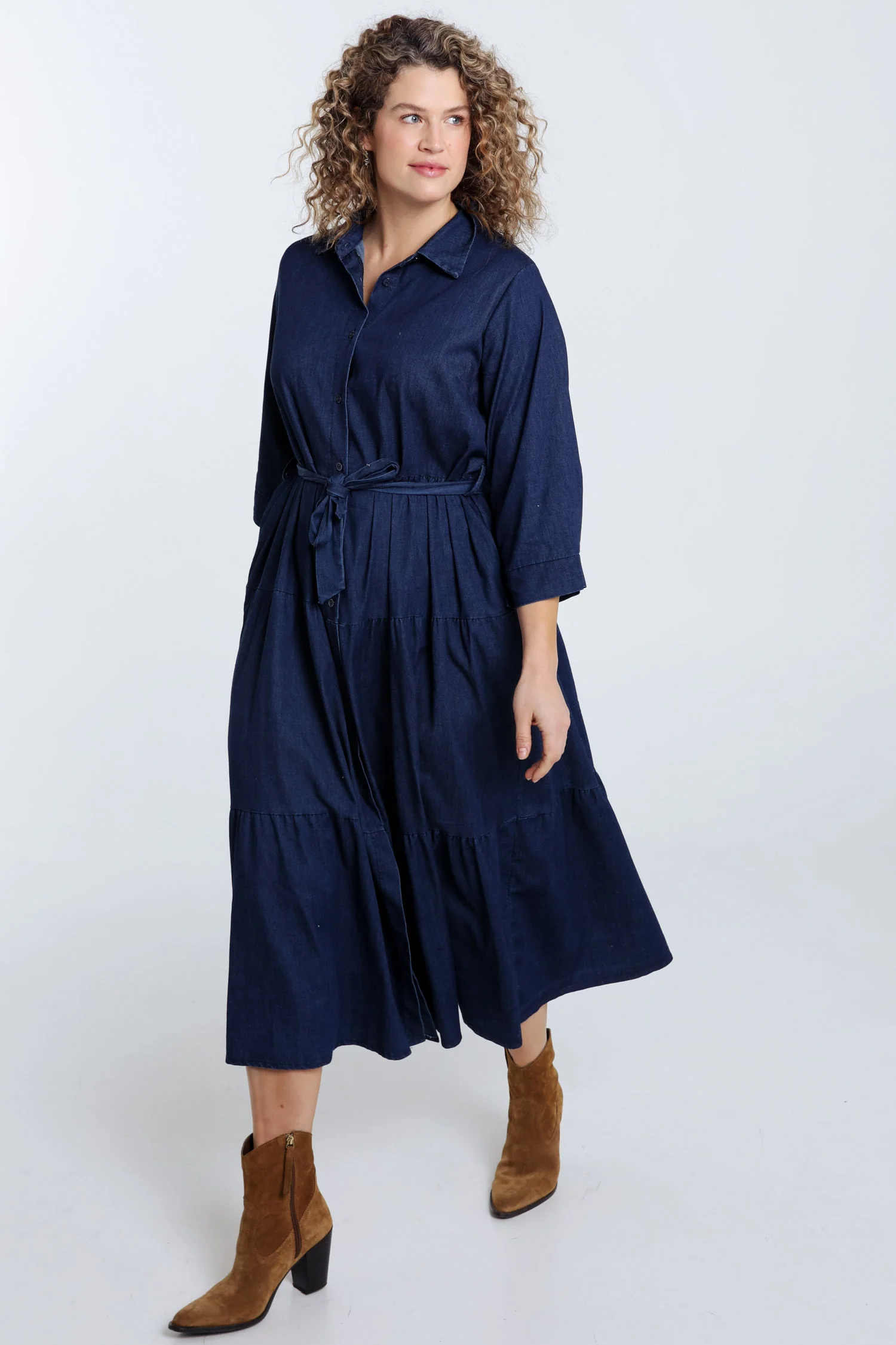Longue robe à volant en jeans - Image 7
