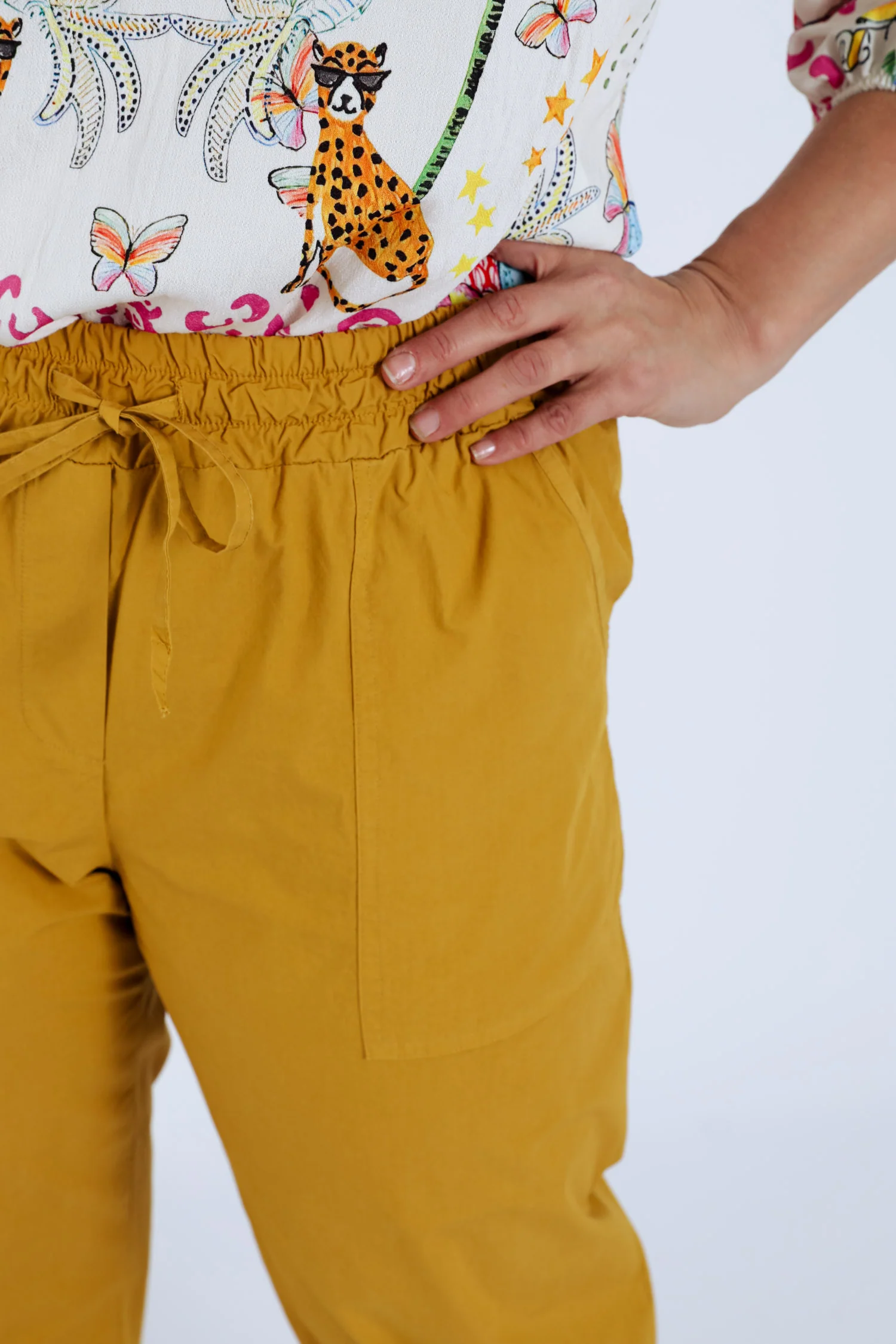 Pantalon boyfit en coton uni avec poches - Image 17