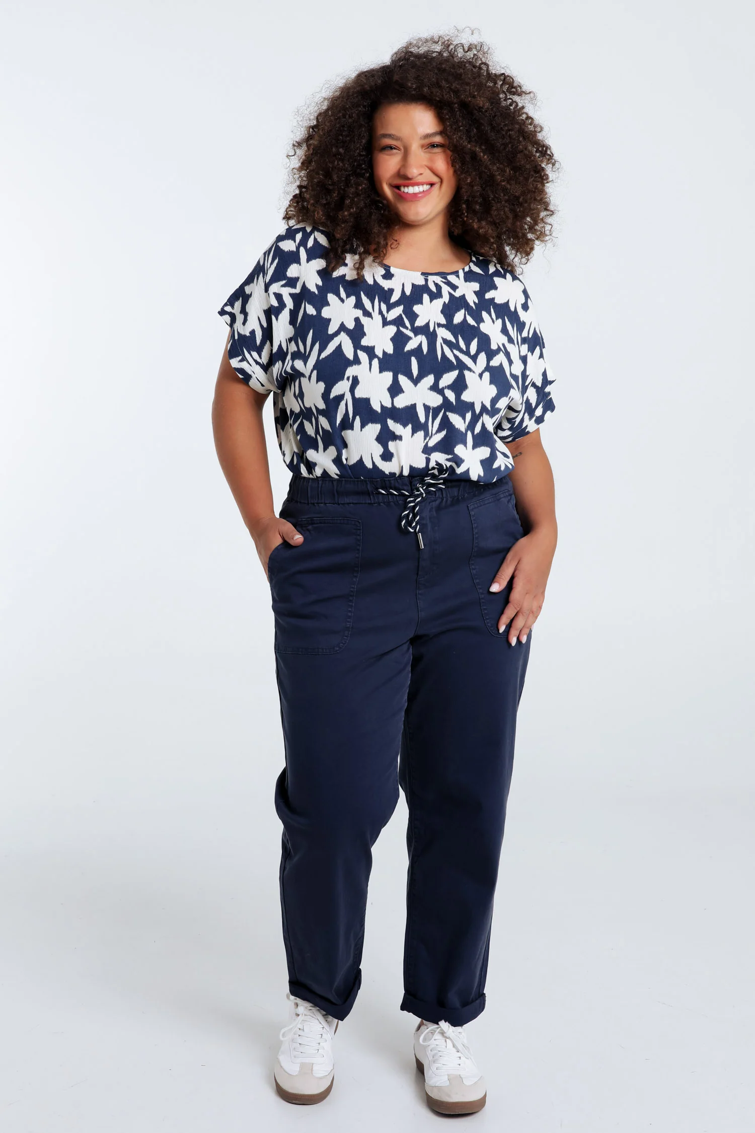 Pantalon chino en coton léger - Image 7