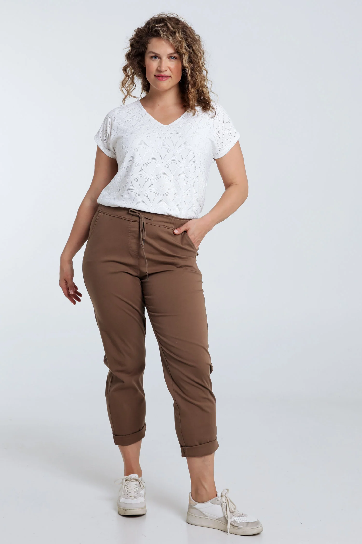 Pantalon chino en coton uni - Image 64
