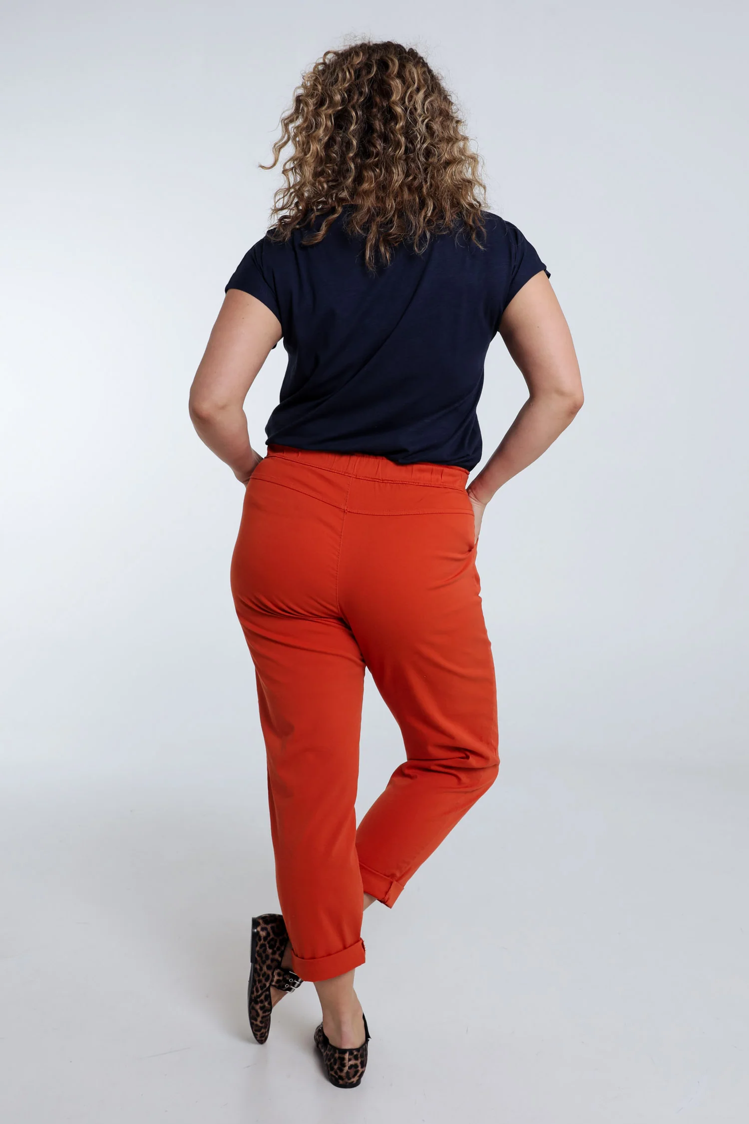 Pantalon chino en coton uni - Image 68
