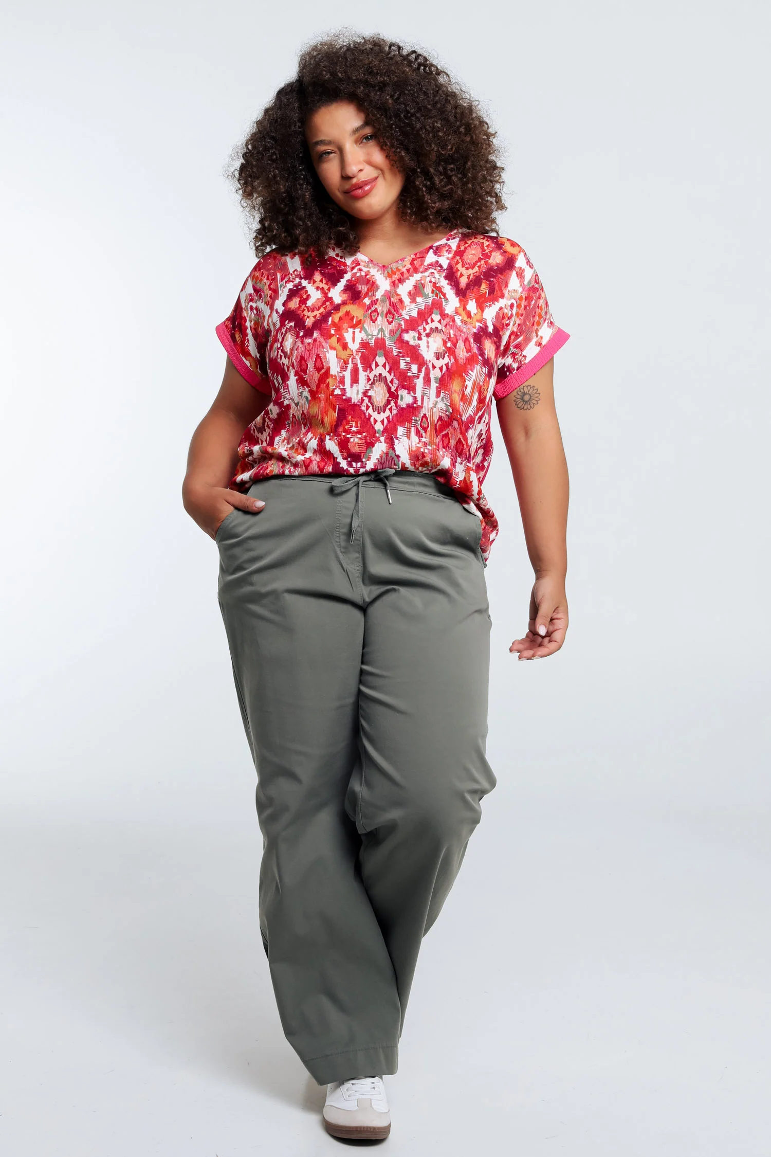 Pantalon chino jambe large uni - Image 20