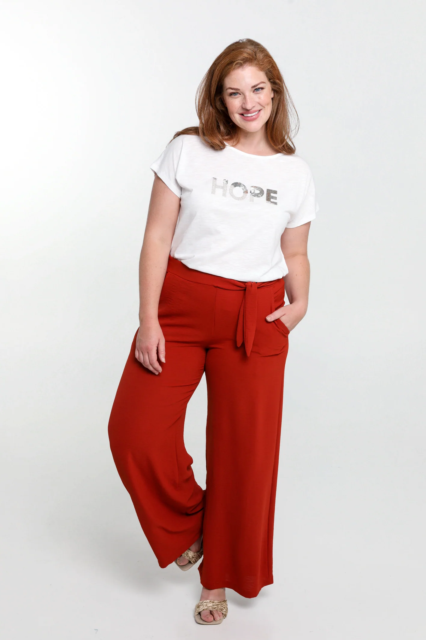 Pantalon large avec nœud - Image 26
