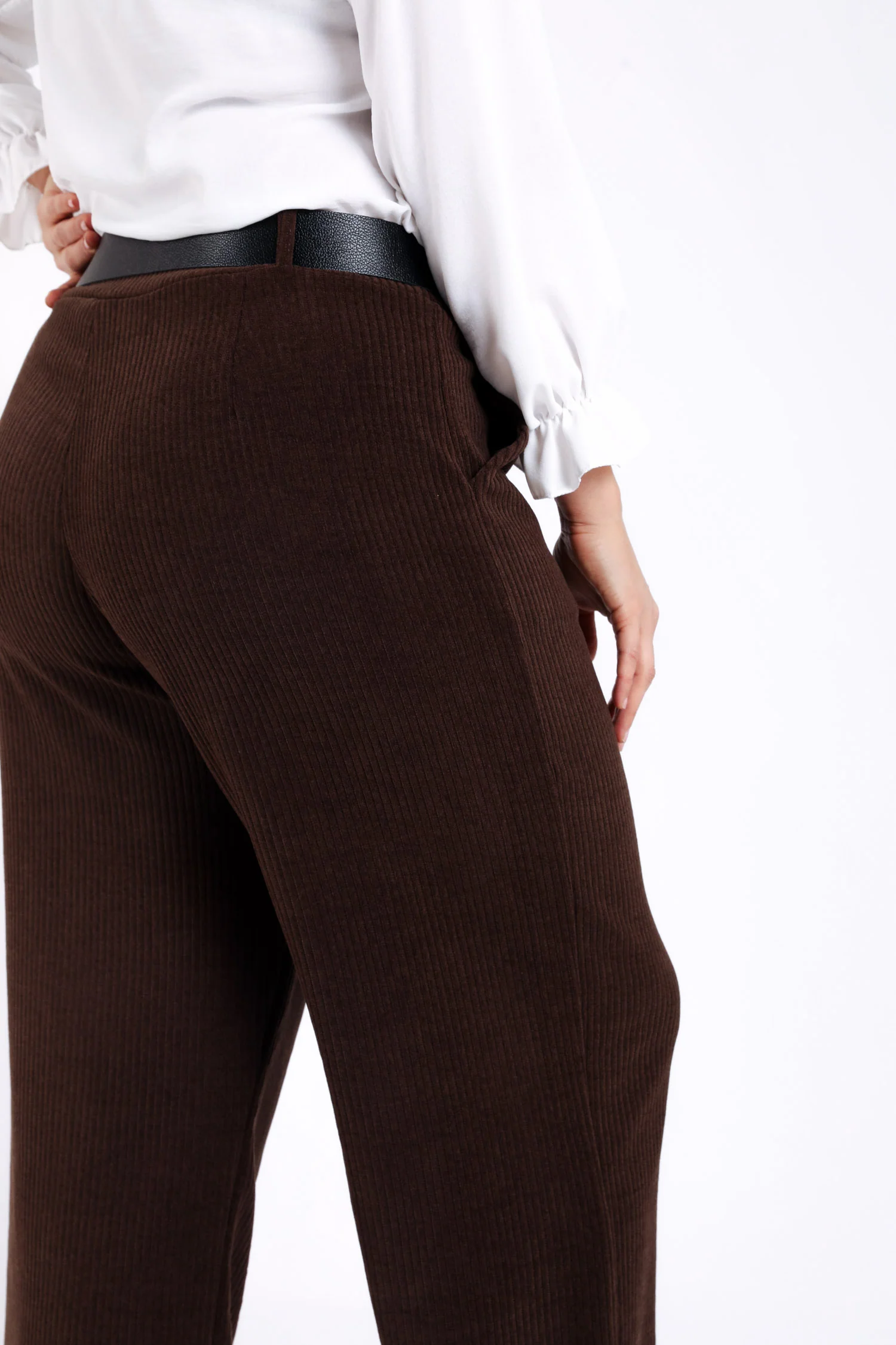Pantalon large en velours côtelé avec ceinture - Image 3