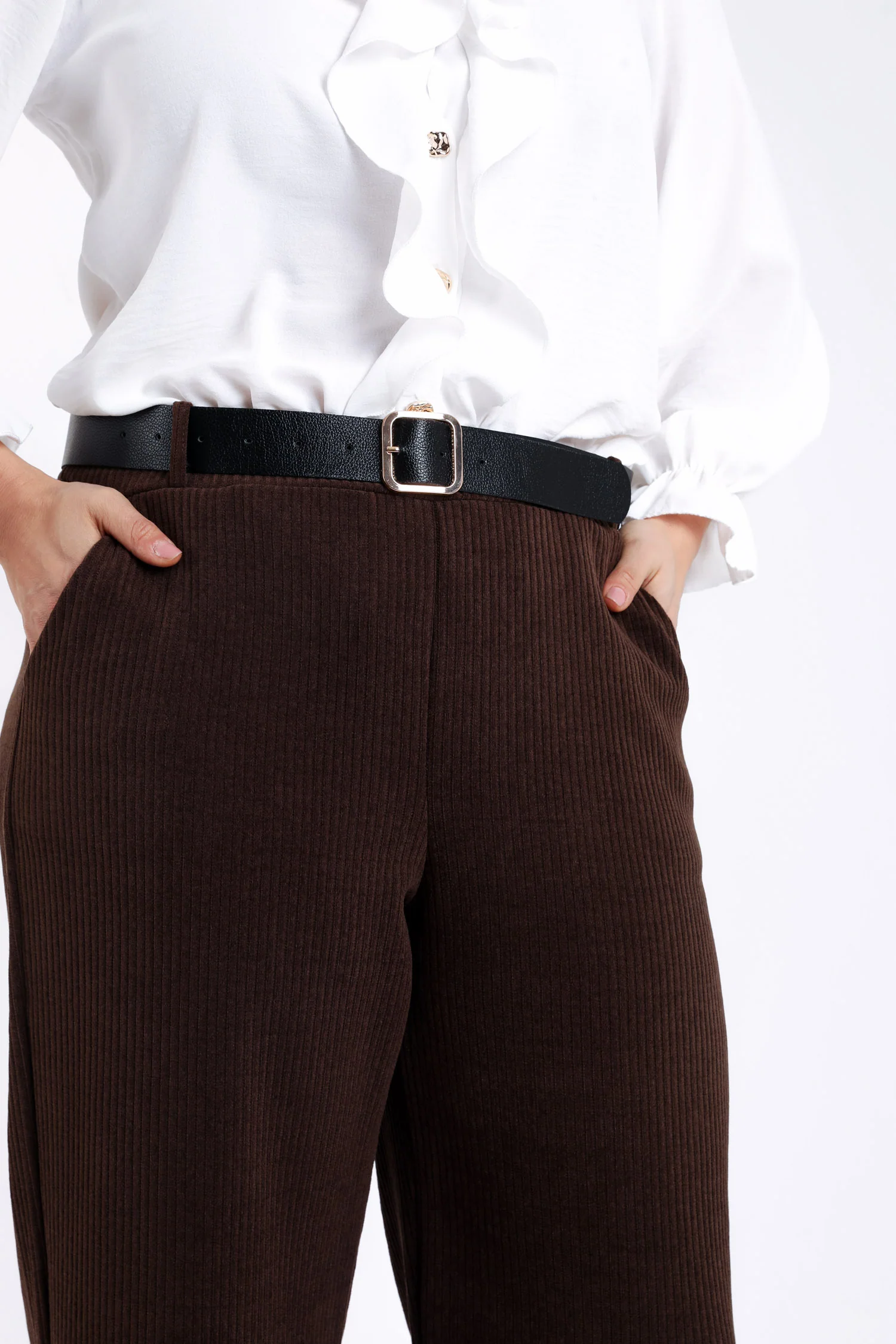 Pantalon large en velours côtelé avec ceinture - Image 4