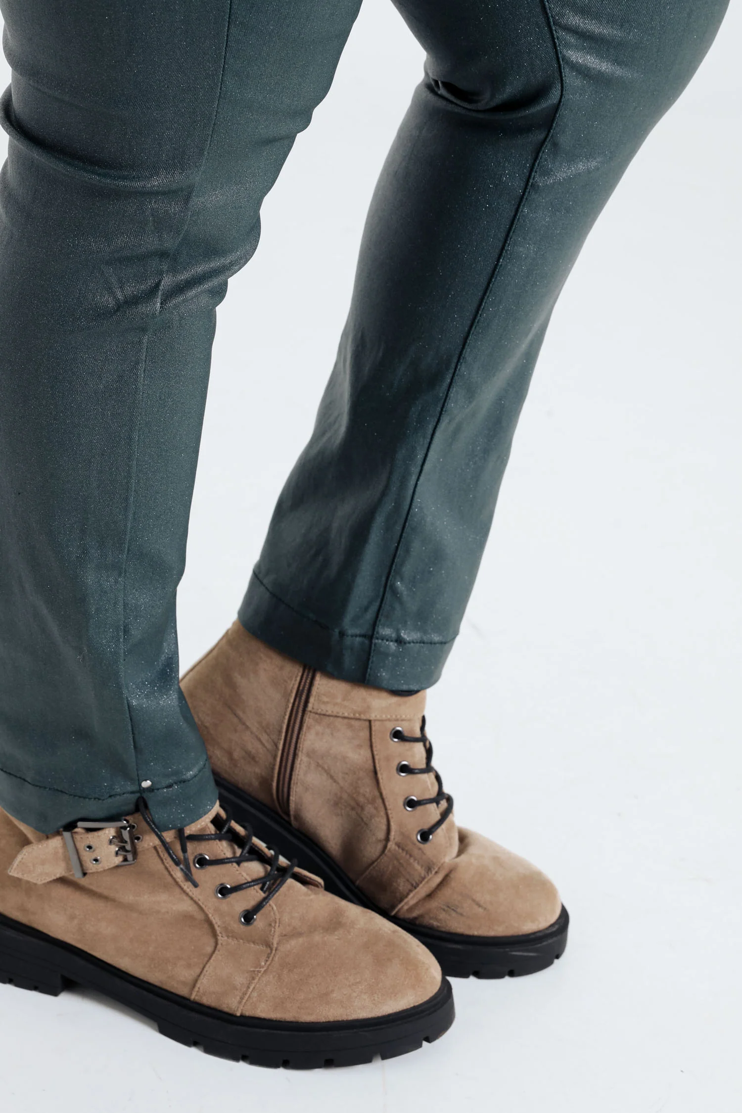 Pantalon slim enduit métallisé - Image 5