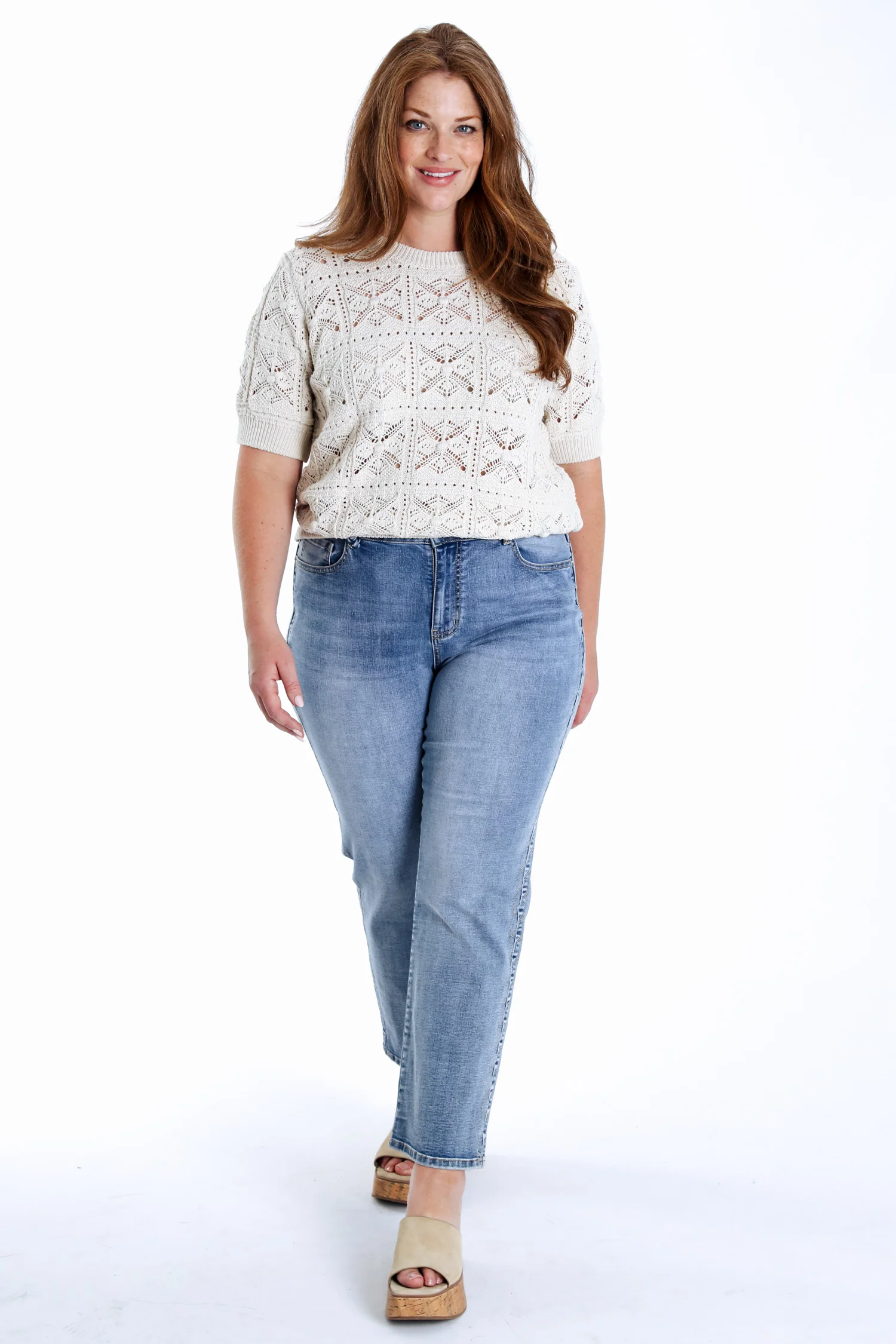 Pull court en crochet fantaisie - Image 2