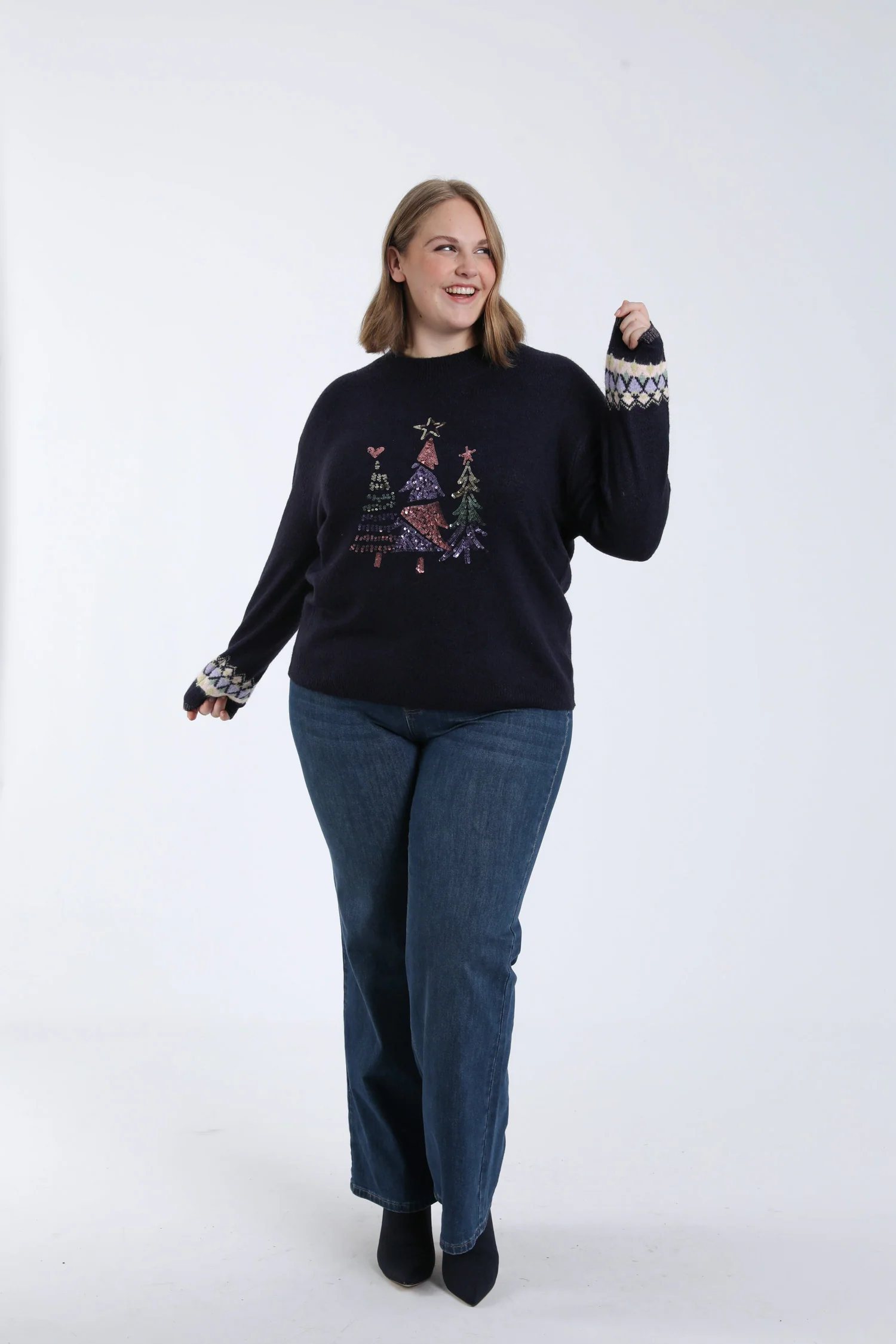 Pull de noël avec sapins - Image 6