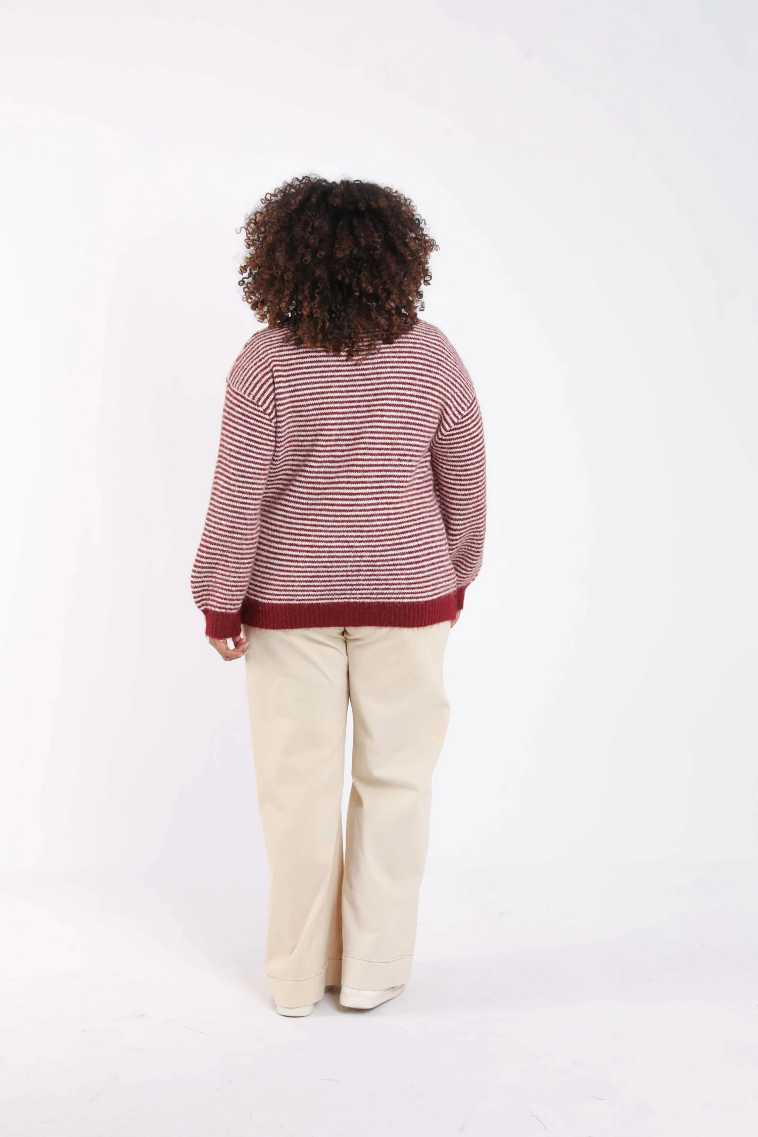 Pull rayé avec broderies - Image 2