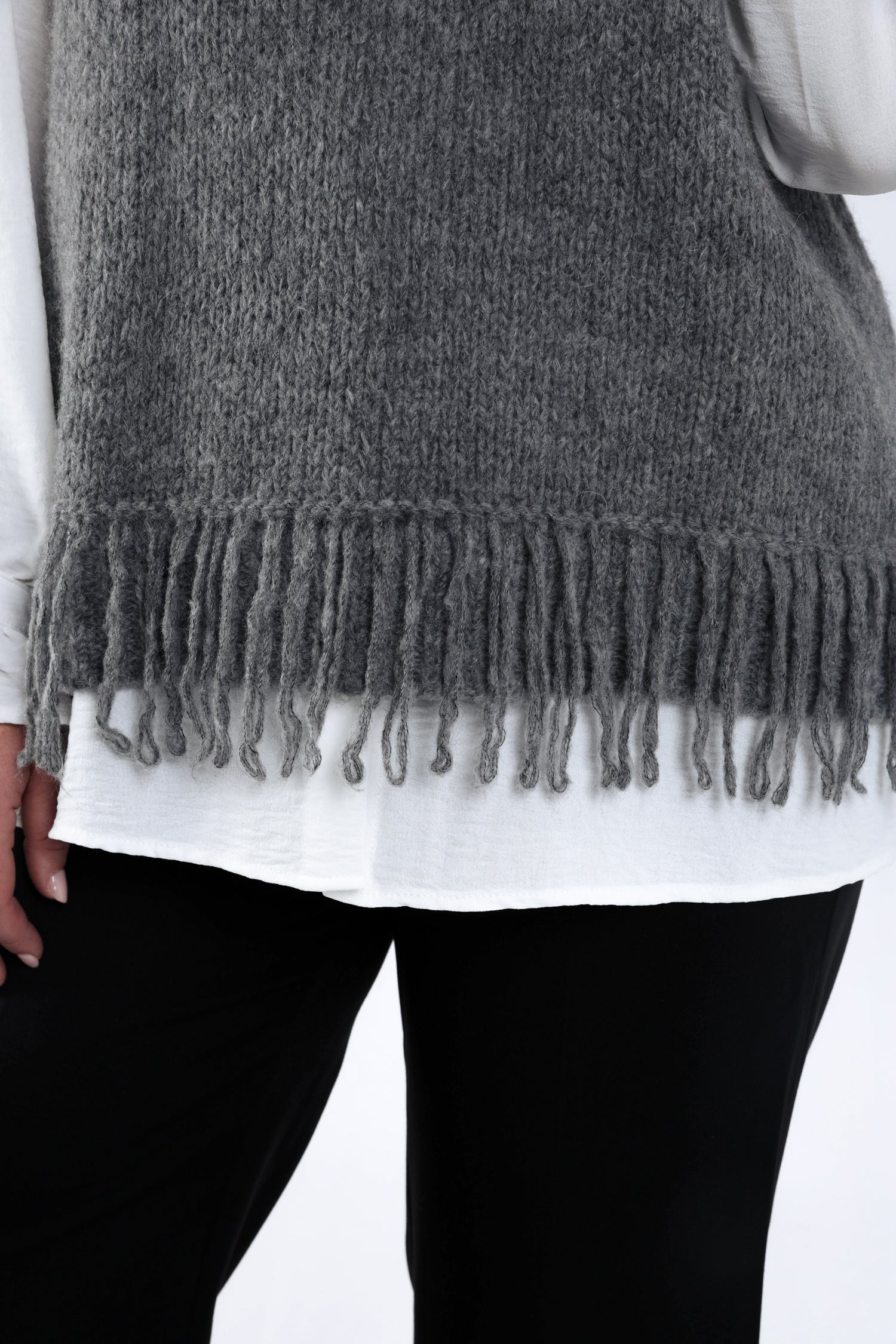 Pull sans manches uni à franges - Image 4