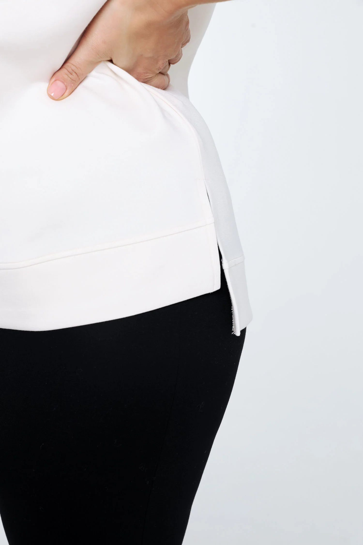 Pull uni sans manches - Image 6