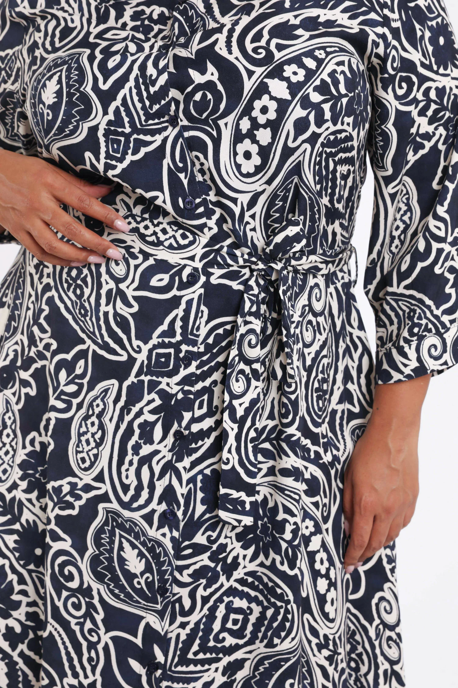 Robe chemise en viscose imprimé cachemire - Image 4