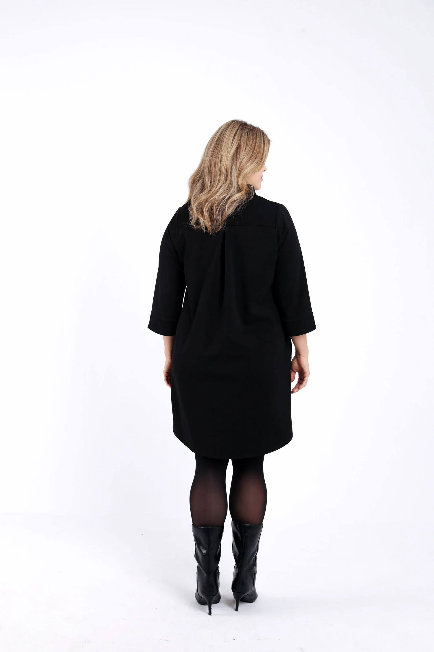Robe courte unie - Image 2