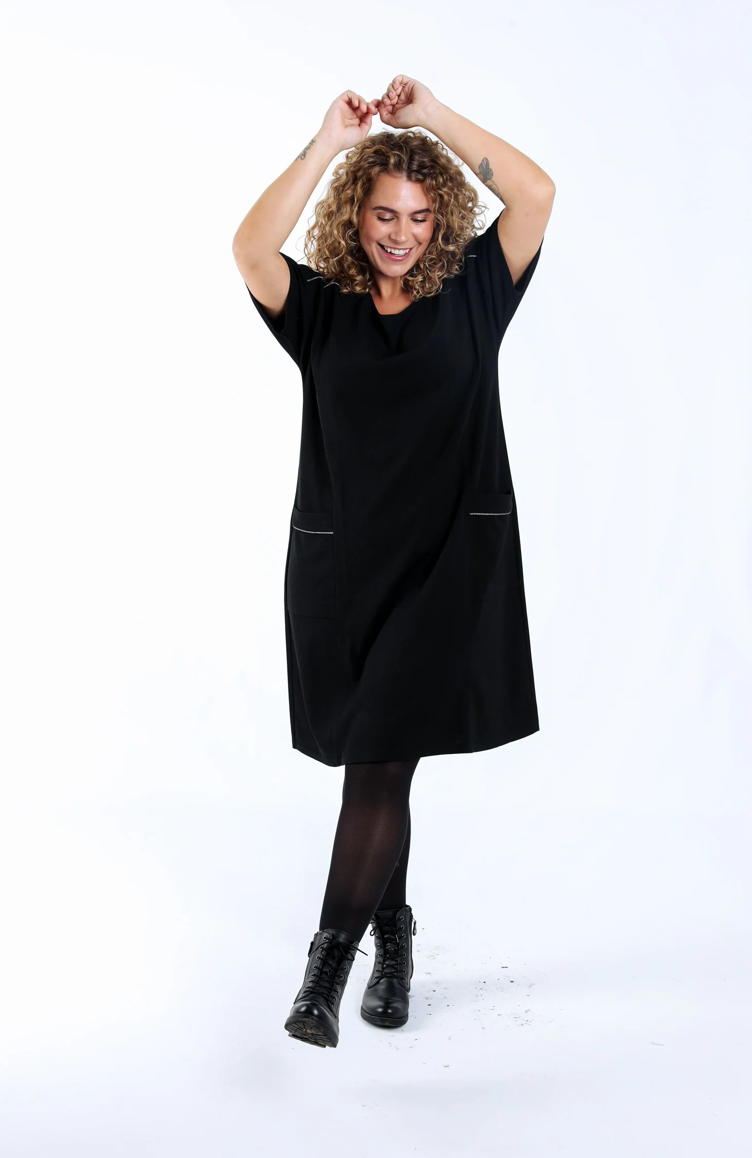 Robe courte unie - Image 5