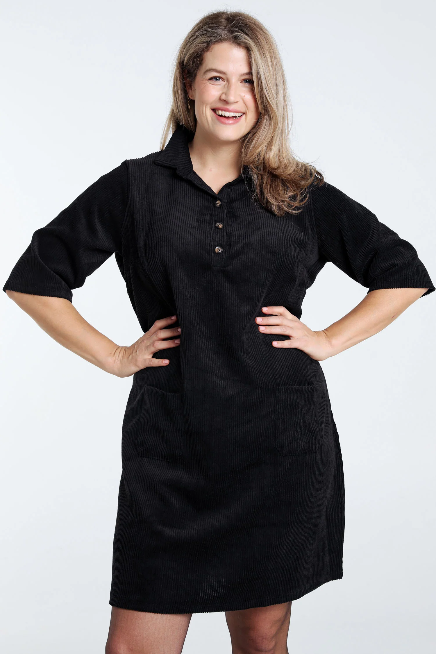 Robe courte unie en velours - Image 12