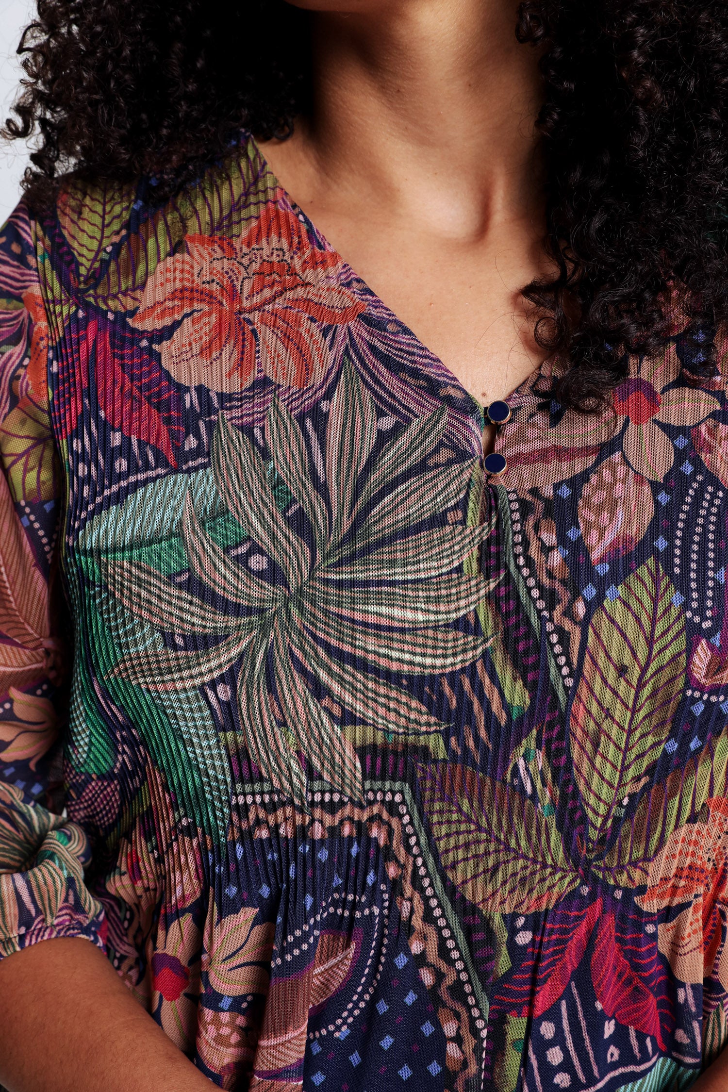 Robe en résille plissée - Image 4