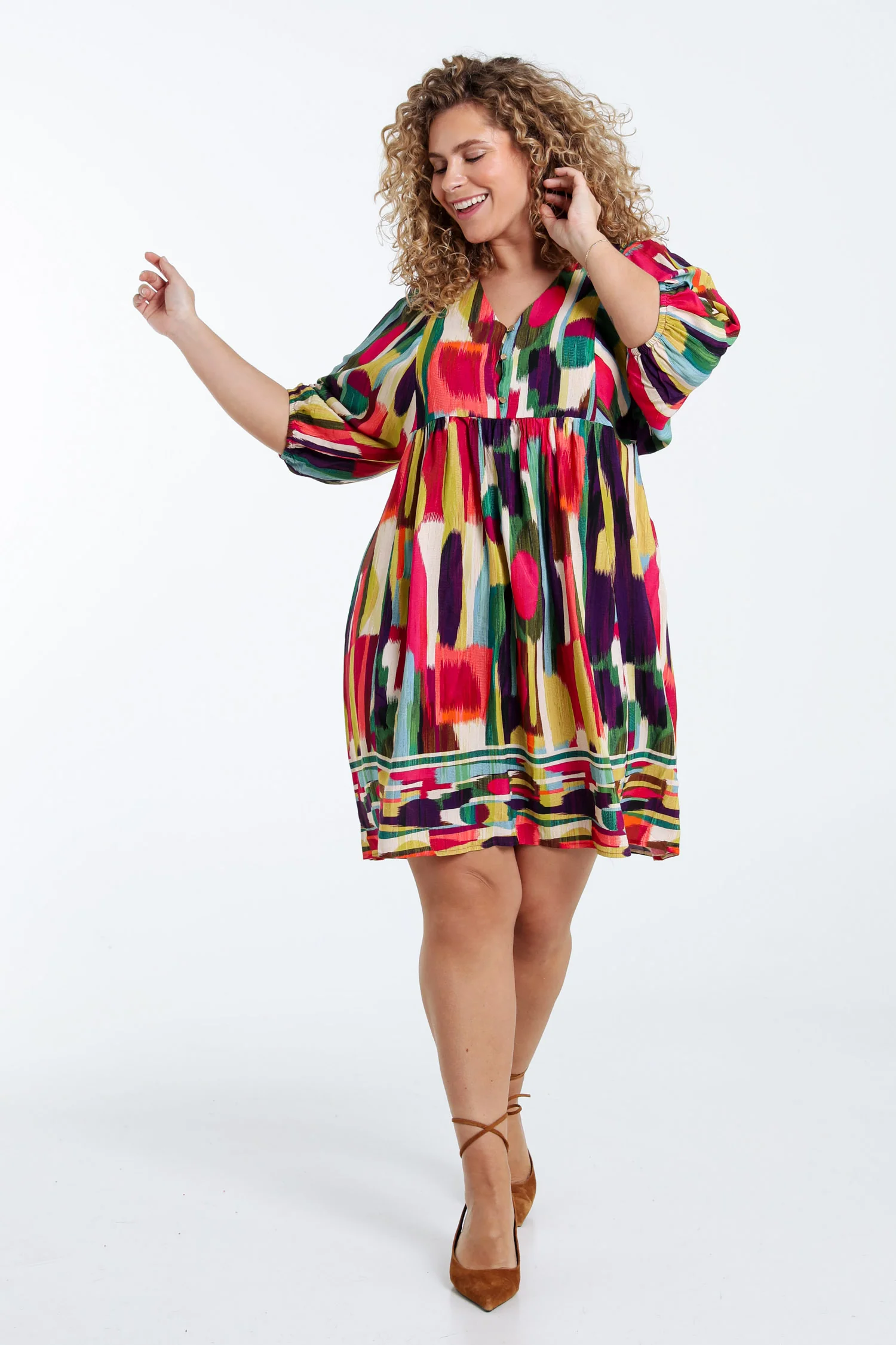 Robe en viscose imprimé graphique - Image 8