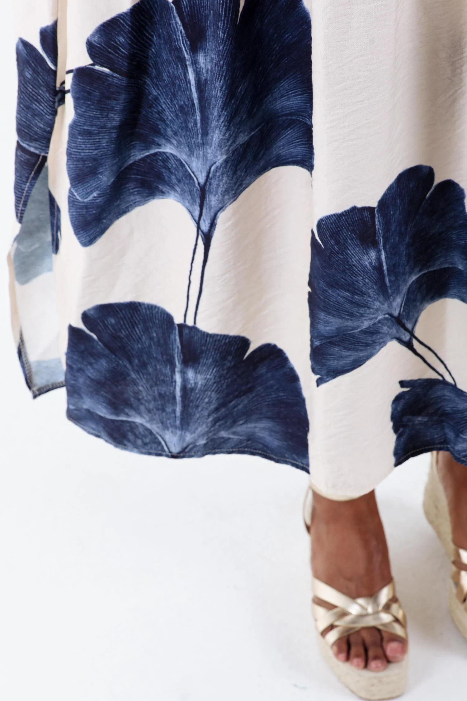 Robe longue en viscose imprimé feuillage - Image 5