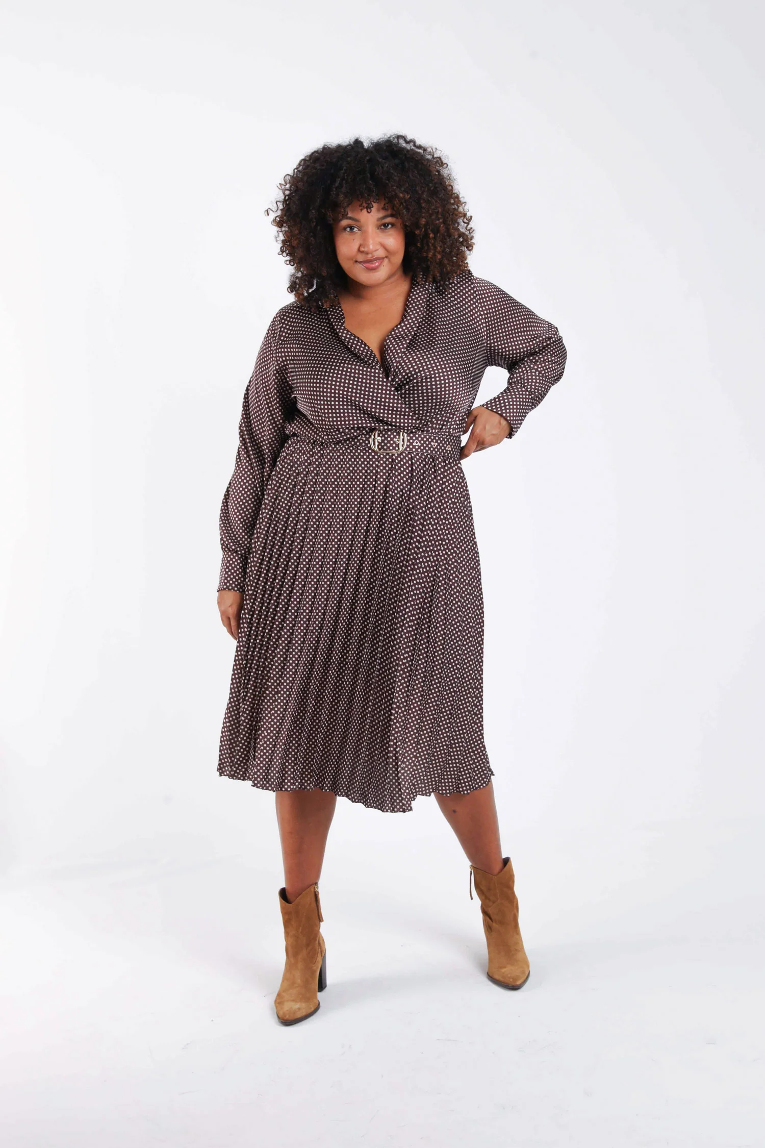 Robe longue satinée plissée à pois - Image 8