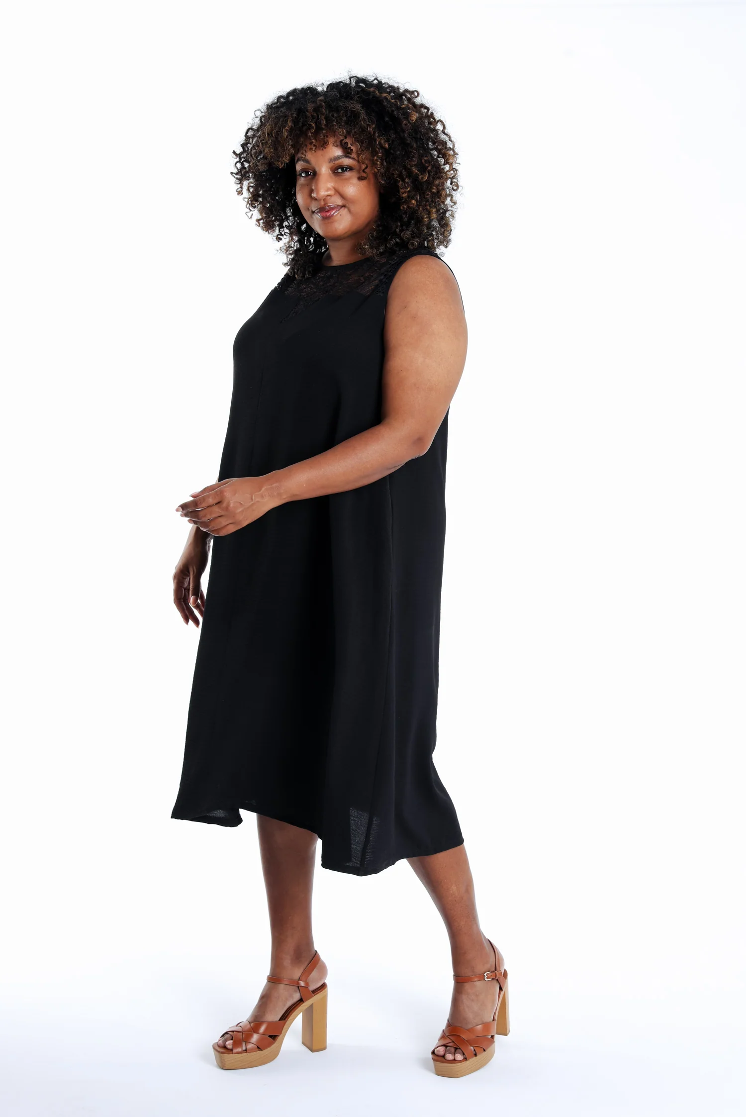 Robe longue unie avec dentelle - Image 9