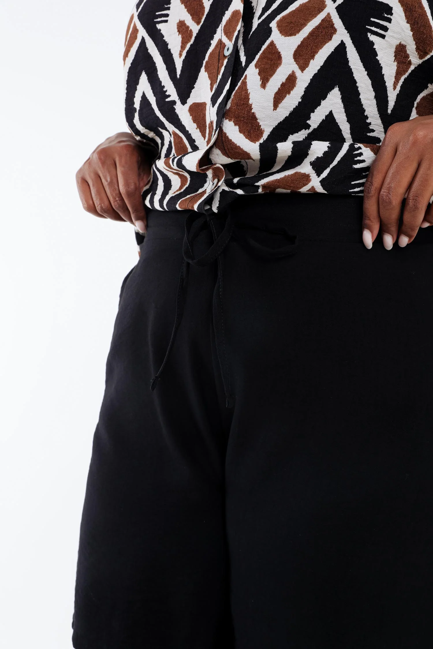Short en viscose uni - Image 4