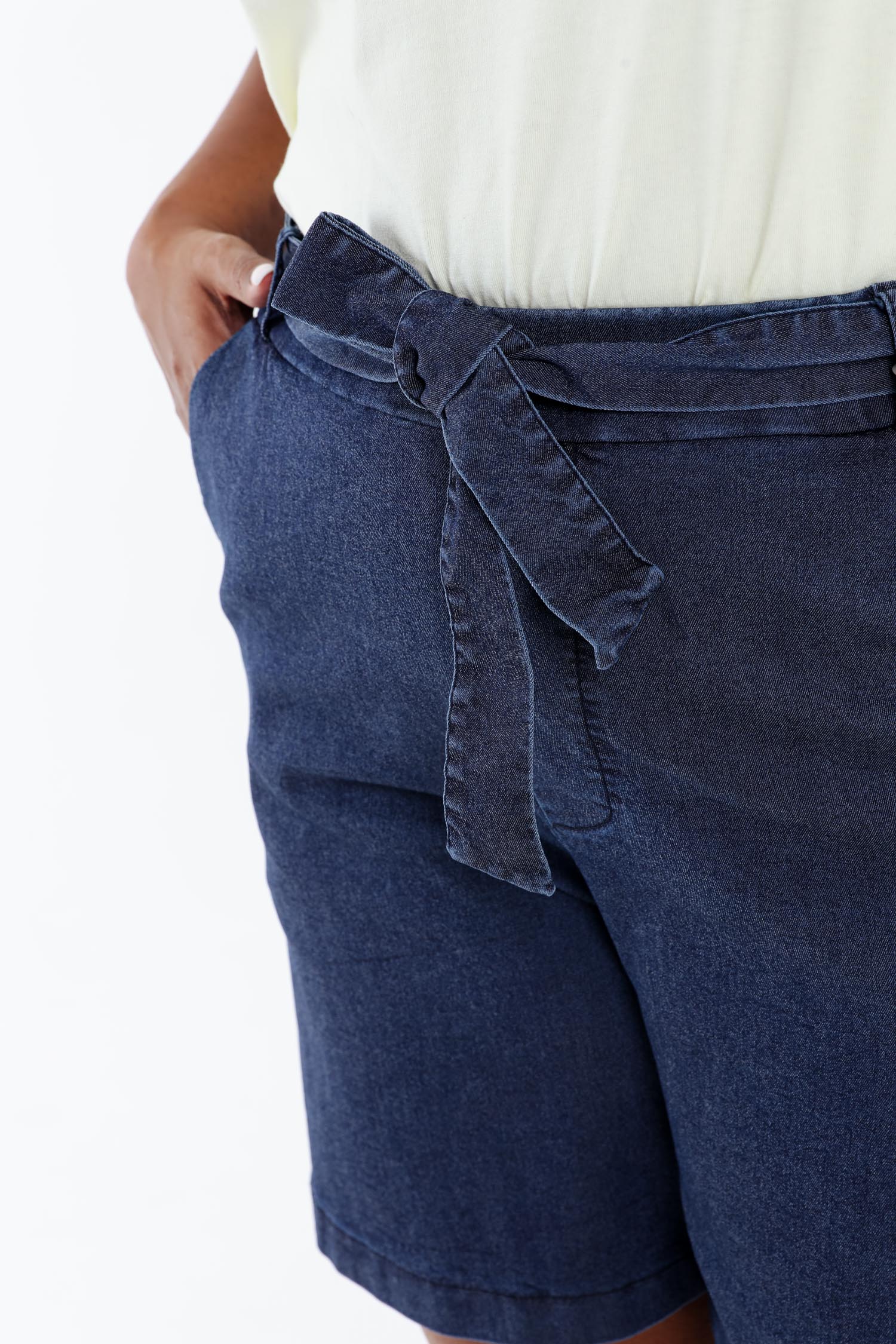 Short large en jeans uni - Image 4