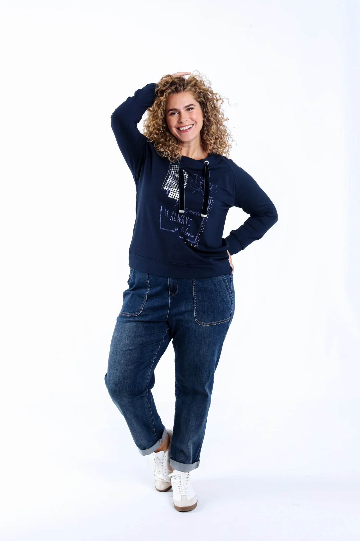 Sweat en molleton uni avec imprimé et strass - Image 6