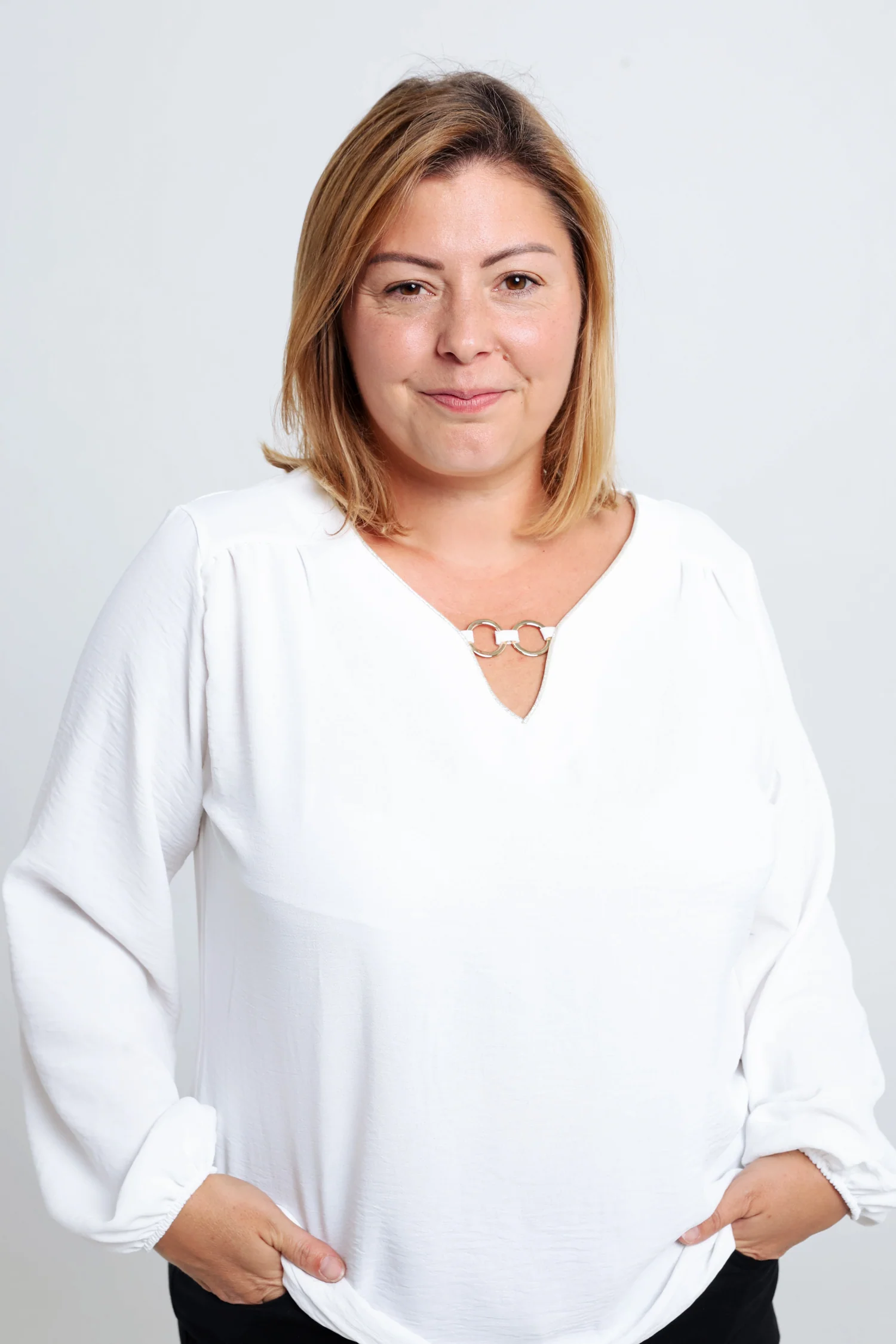 T-shirt avec lurex et bijou