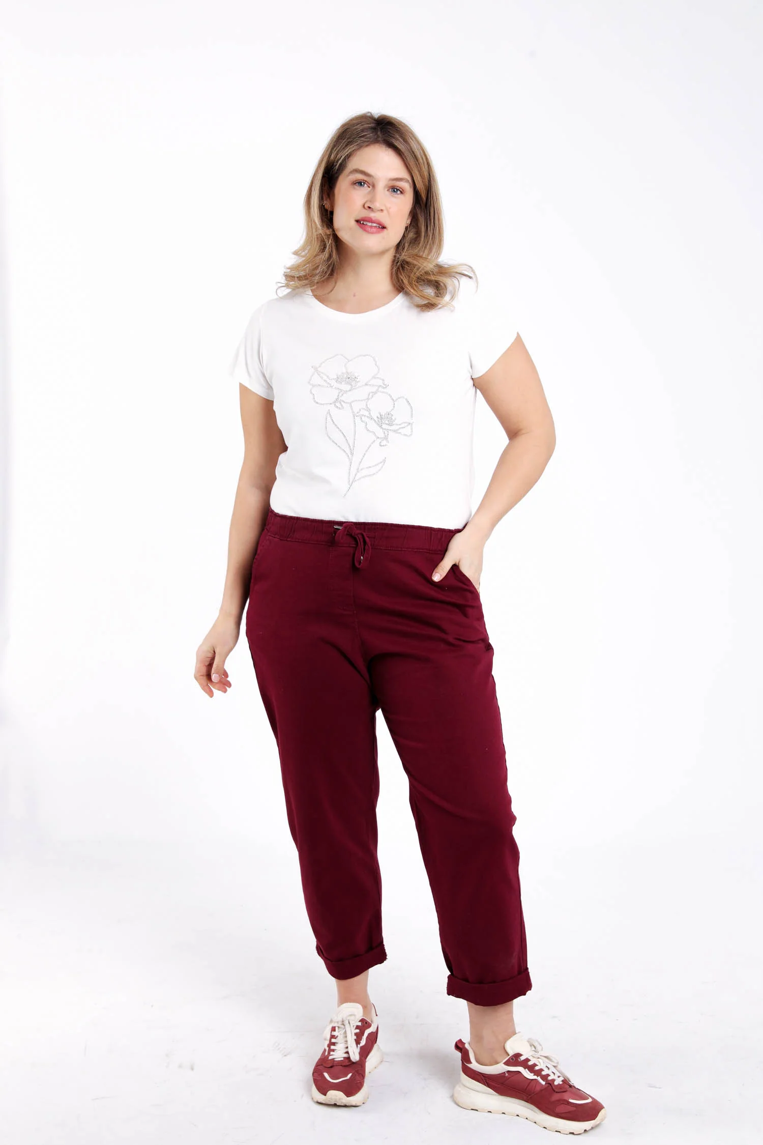 T-shirt uni avec fleurs en sequins - Image 8