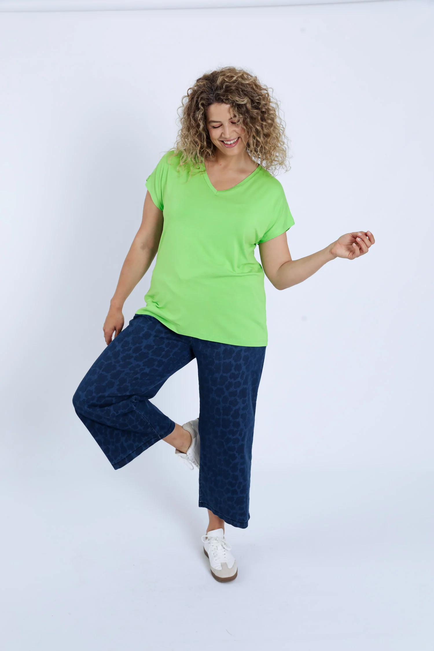 T-shirt uni en viscose - Image 40